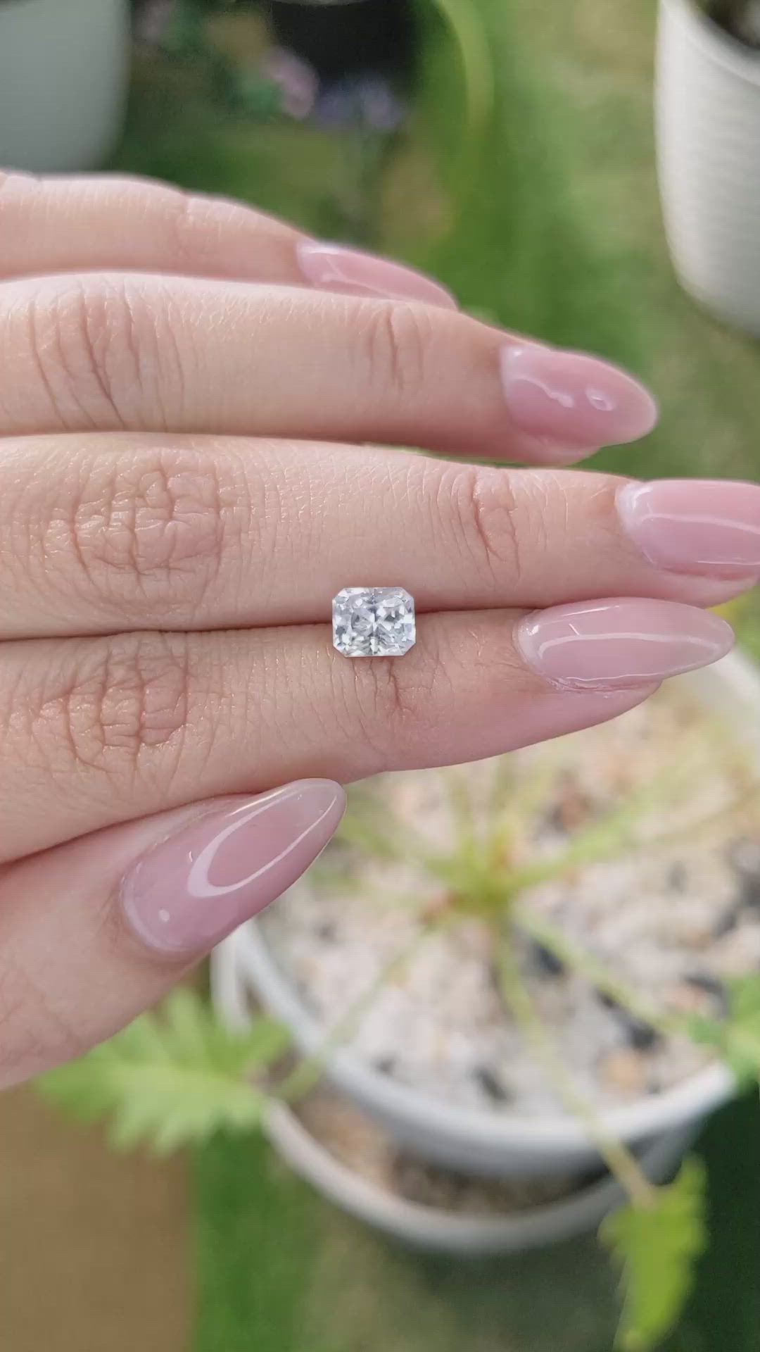 1.57 Ct. Yellow Sapphire from Ceylon (Sri Lanka) Size Video