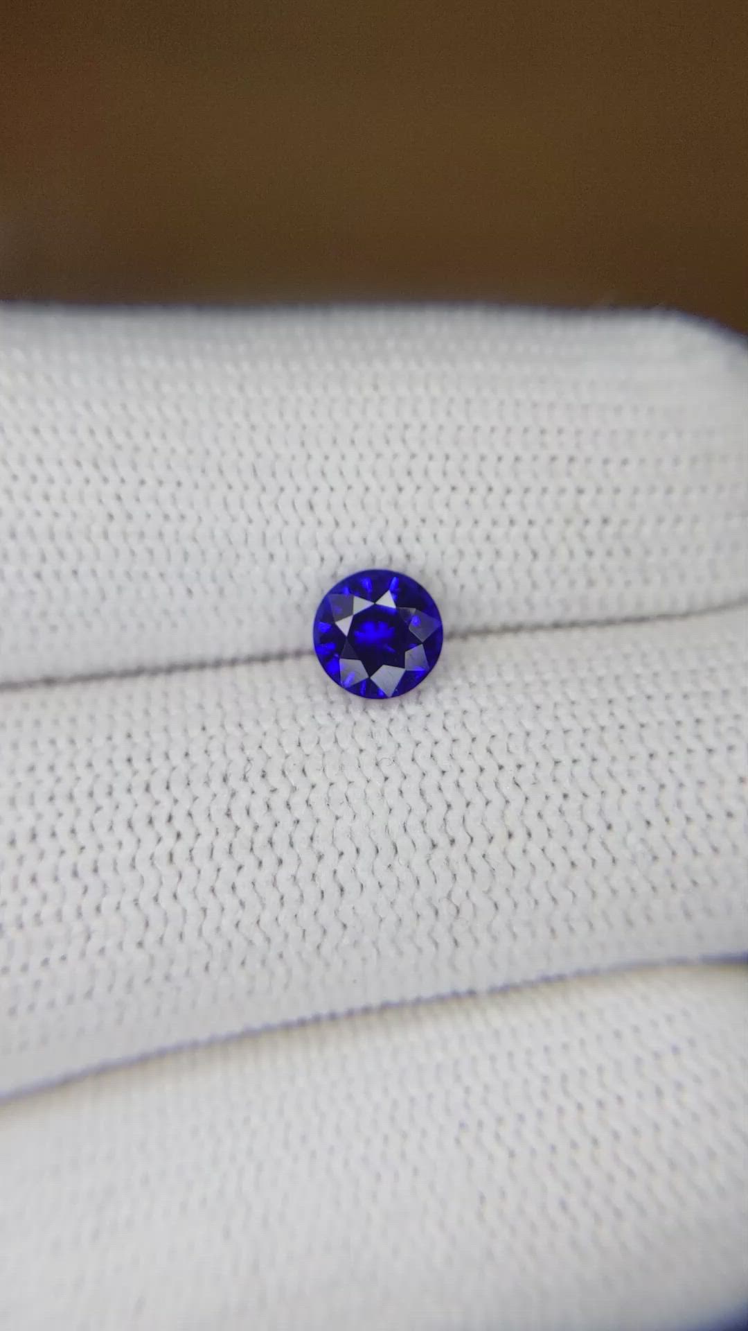 0.78 Ct. Blue Sapphire from Ceylon (Sri Lanka) Size Video