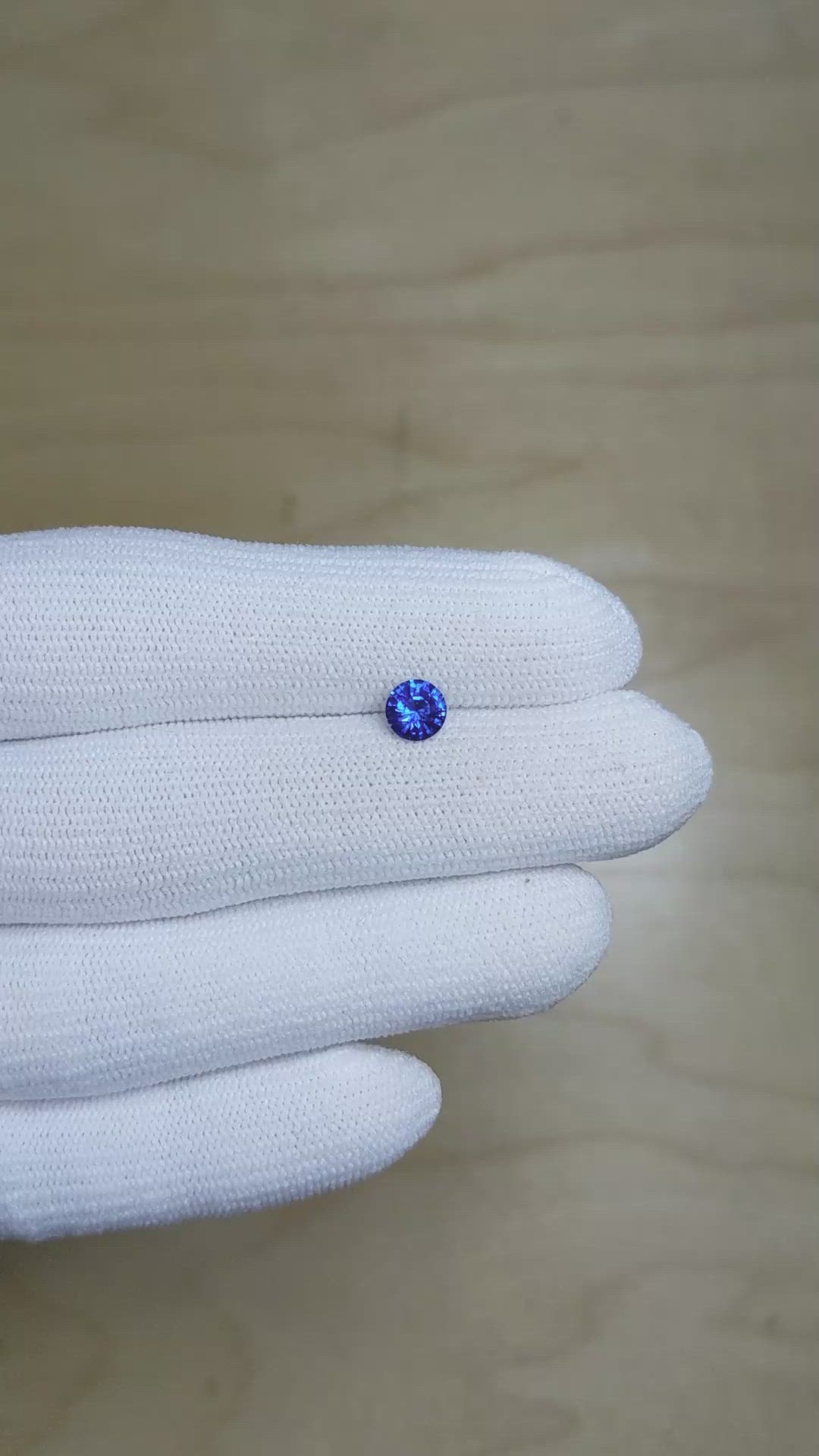 0.77 Ct. Blue Sapphire from Ceylon (Sri Lanka) Size Video