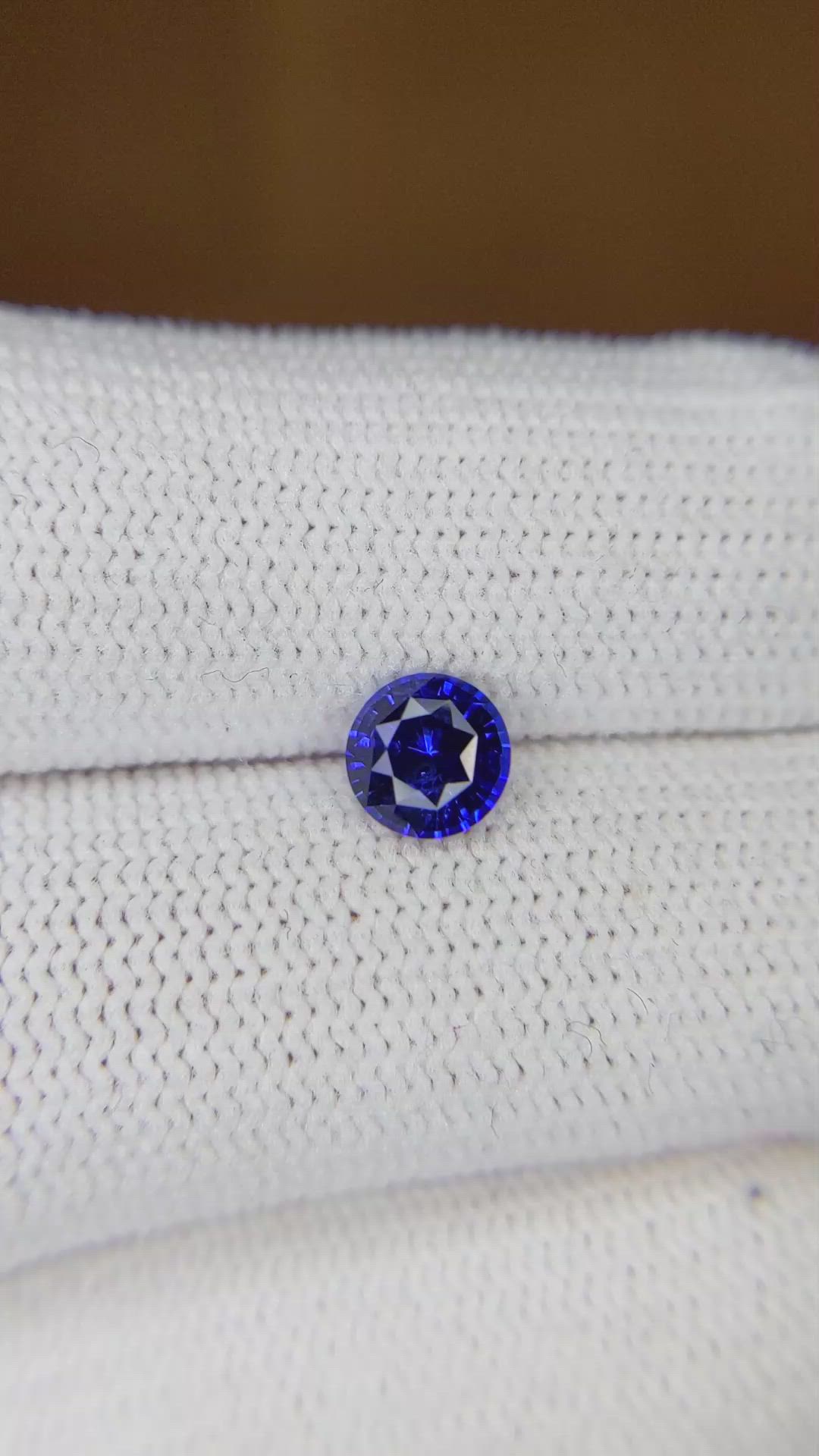 0.87 Ct. Blue Sapphire from Ceylon (Sri Lanka) Size Video