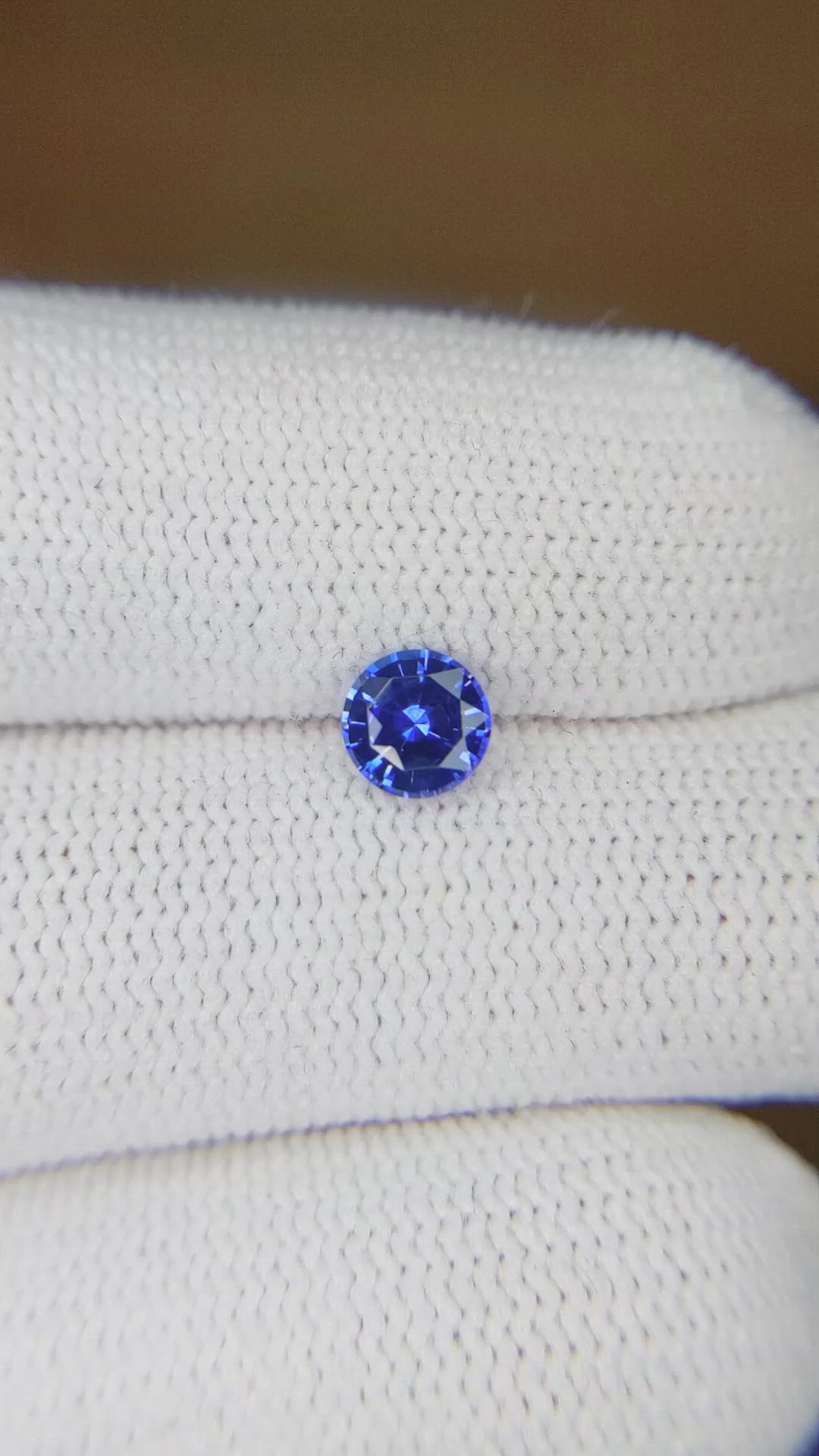 0.83 Ct. Blue Sapphire from Ceylon (Sri Lanka) Size Video