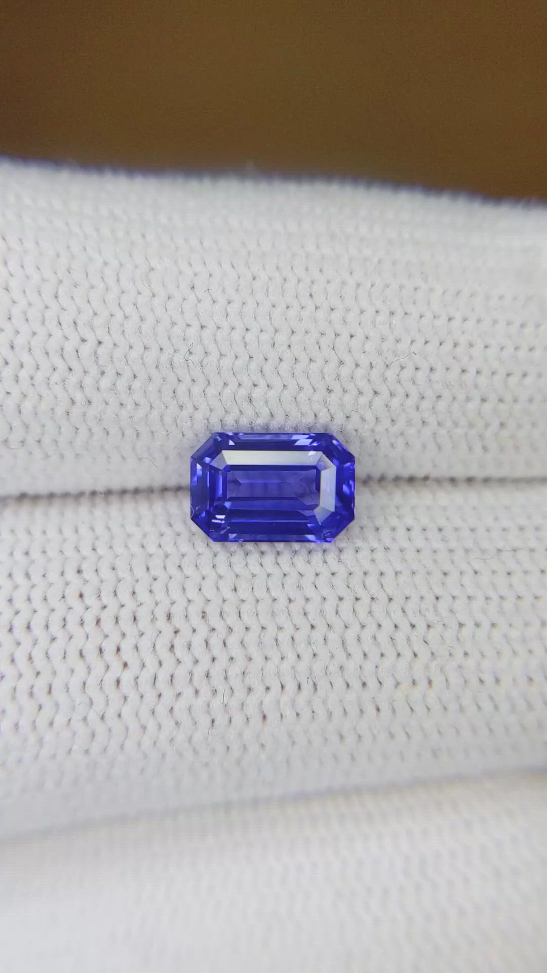 1.60 Ct. Blue Sapphire from Ceylon (Sri Lanka) Size Video