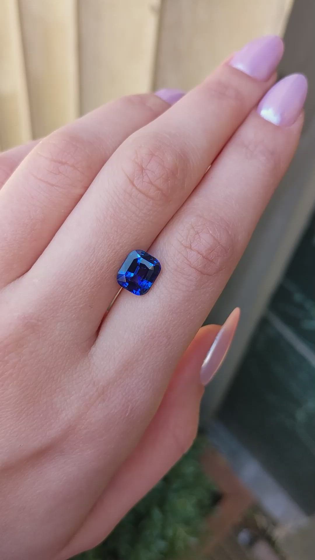 3.65 Ct. Blue Sapphire from Ceylon (Sri Lanka) Size Video