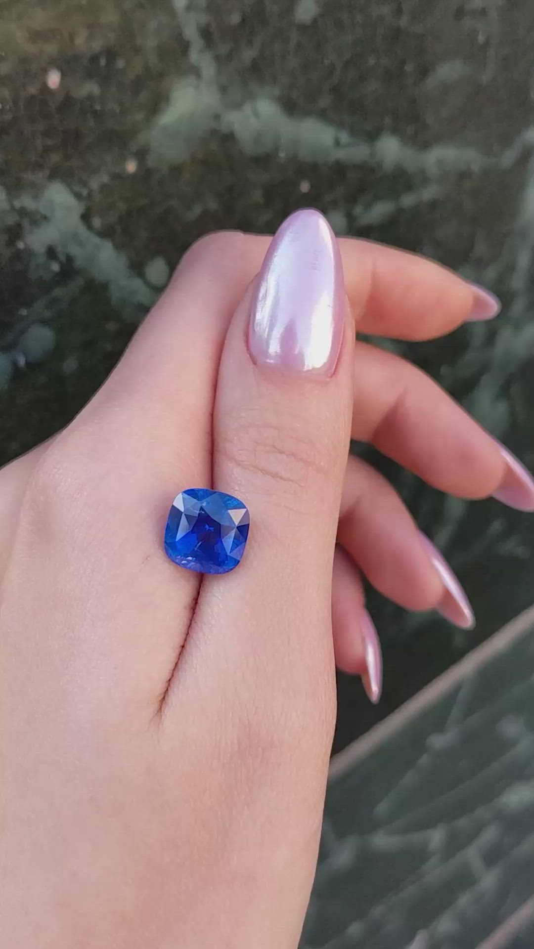 9.29 Ct. Blue Sapphire from Ceylon (Sri Lanka) Size Video