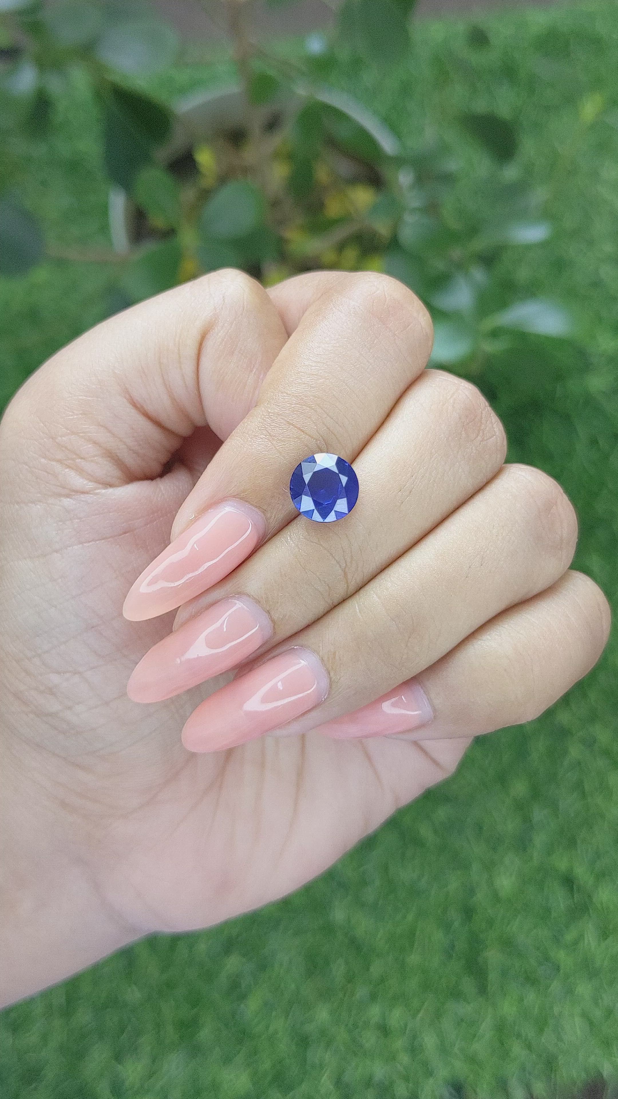 3.01 Ct. Blue Sapphire from Ceylon (Sri Lanka) Size Video