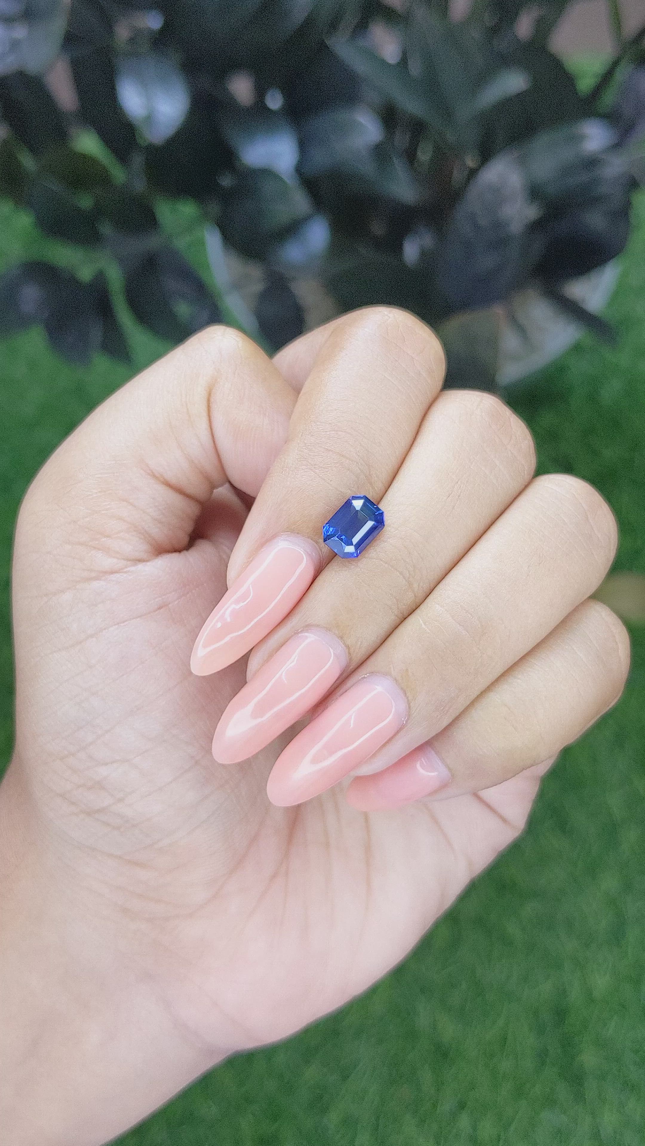 2.06 Ct. Blue Sapphire from Ceylon (Sri Lanka) Size Video