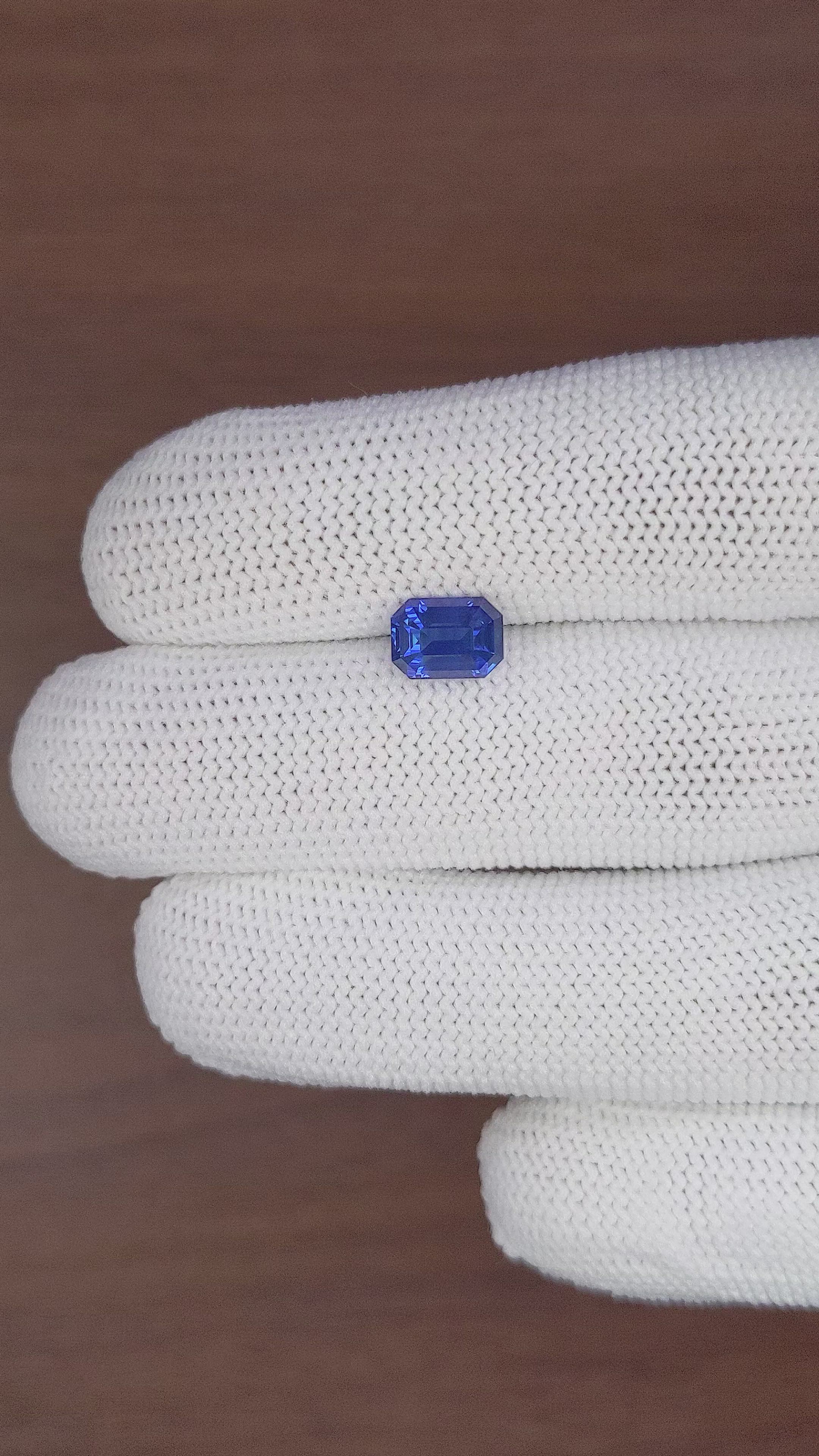 2.06 Ct. Blue Sapphire from Ceylon (Sri Lanka) Size Video