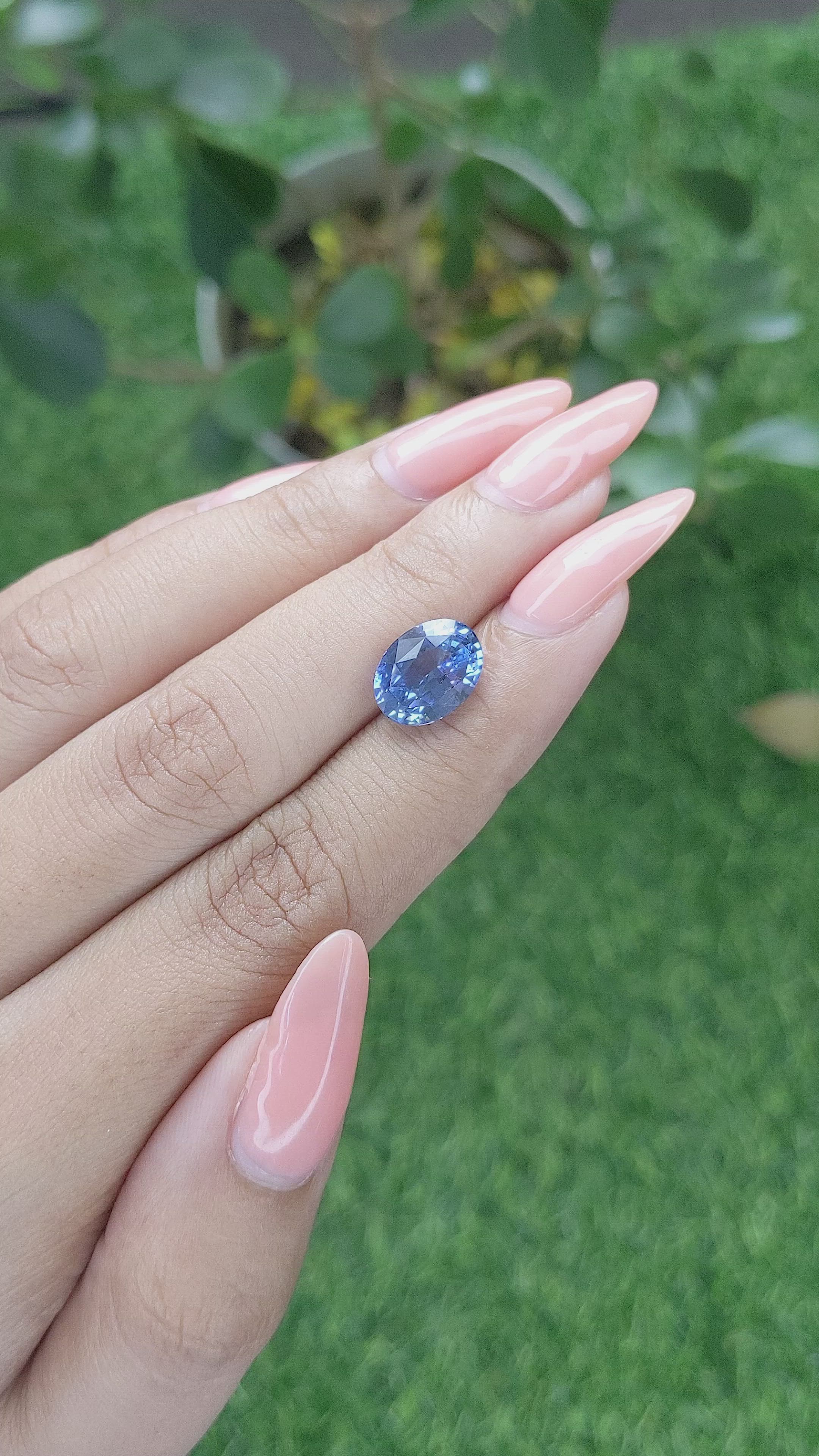 5.02 Ct. Blue Sapphire from Ceylon (Sri Lanka) Size Video
