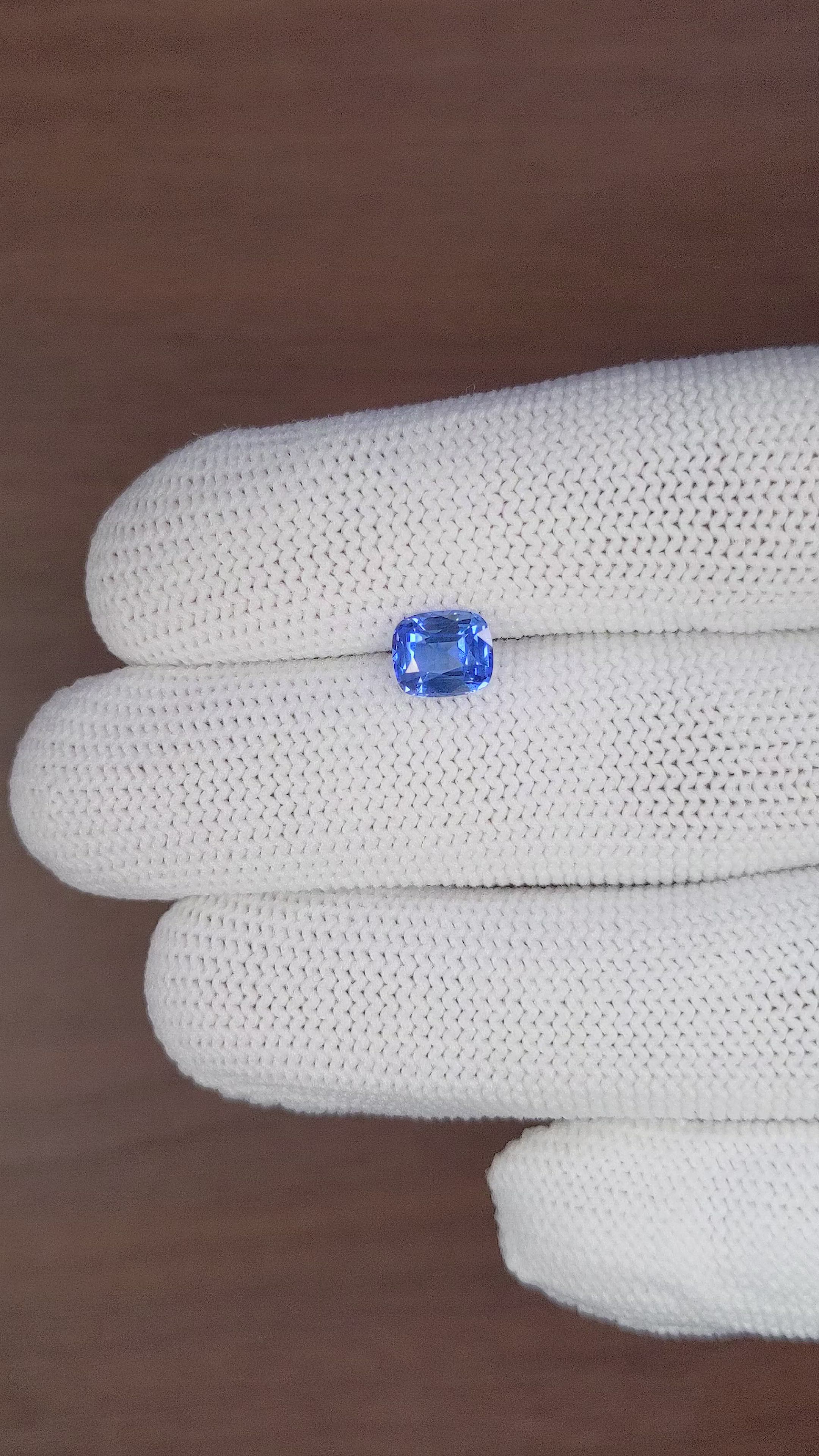 1.55 Ct. Blue Sapphire from Ceylon (Sri Lanka) Size Video