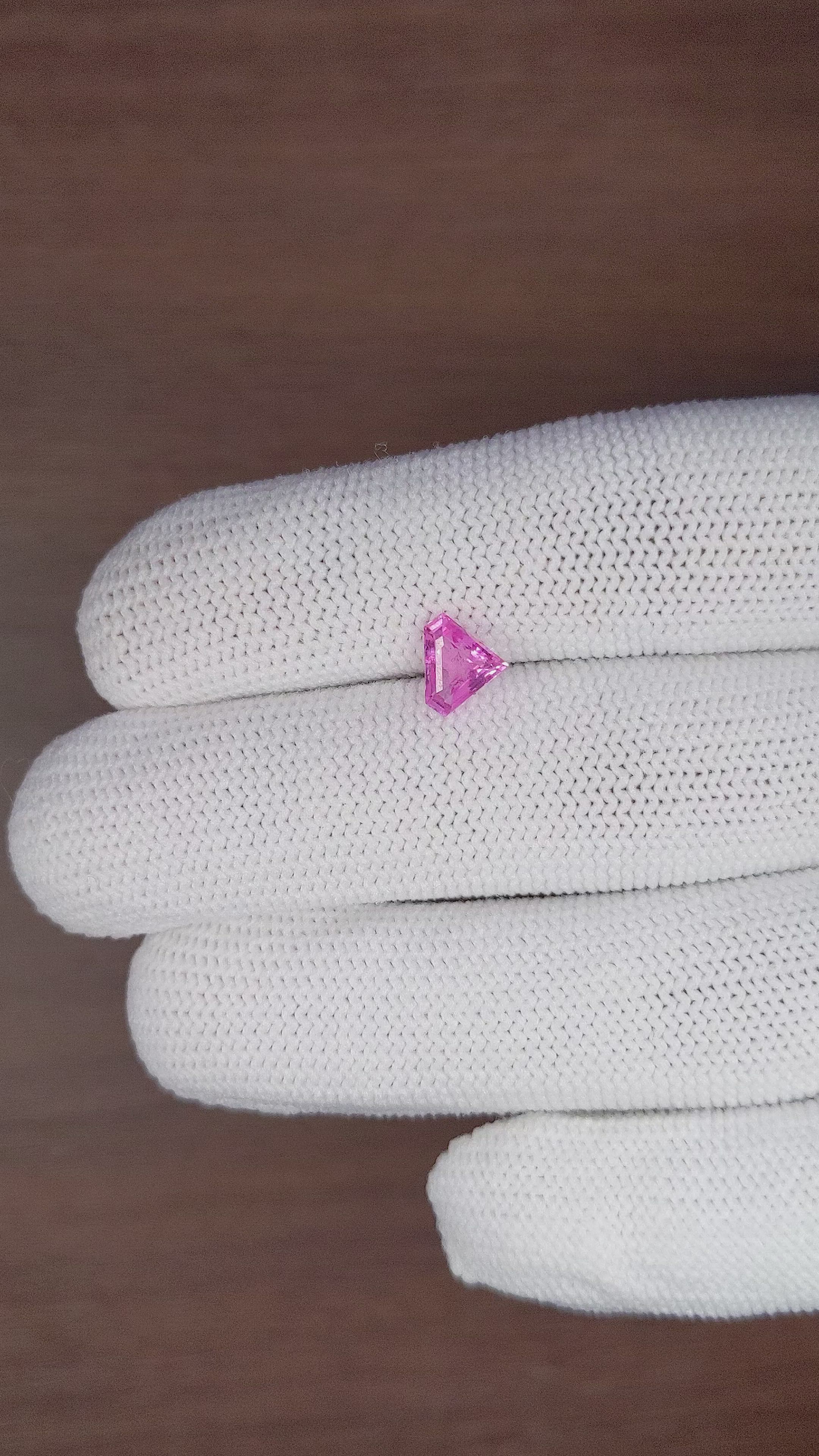 1.06 Ct. Purplish Pink Sapphire from Madagascar Size Video