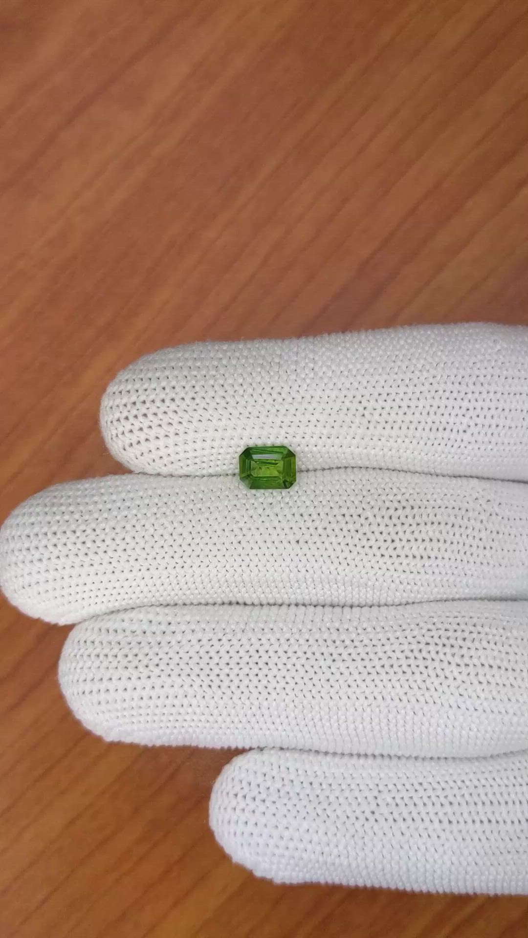 0.84 Ct. Yellowish Green Sapphire from Madagascar Size Video