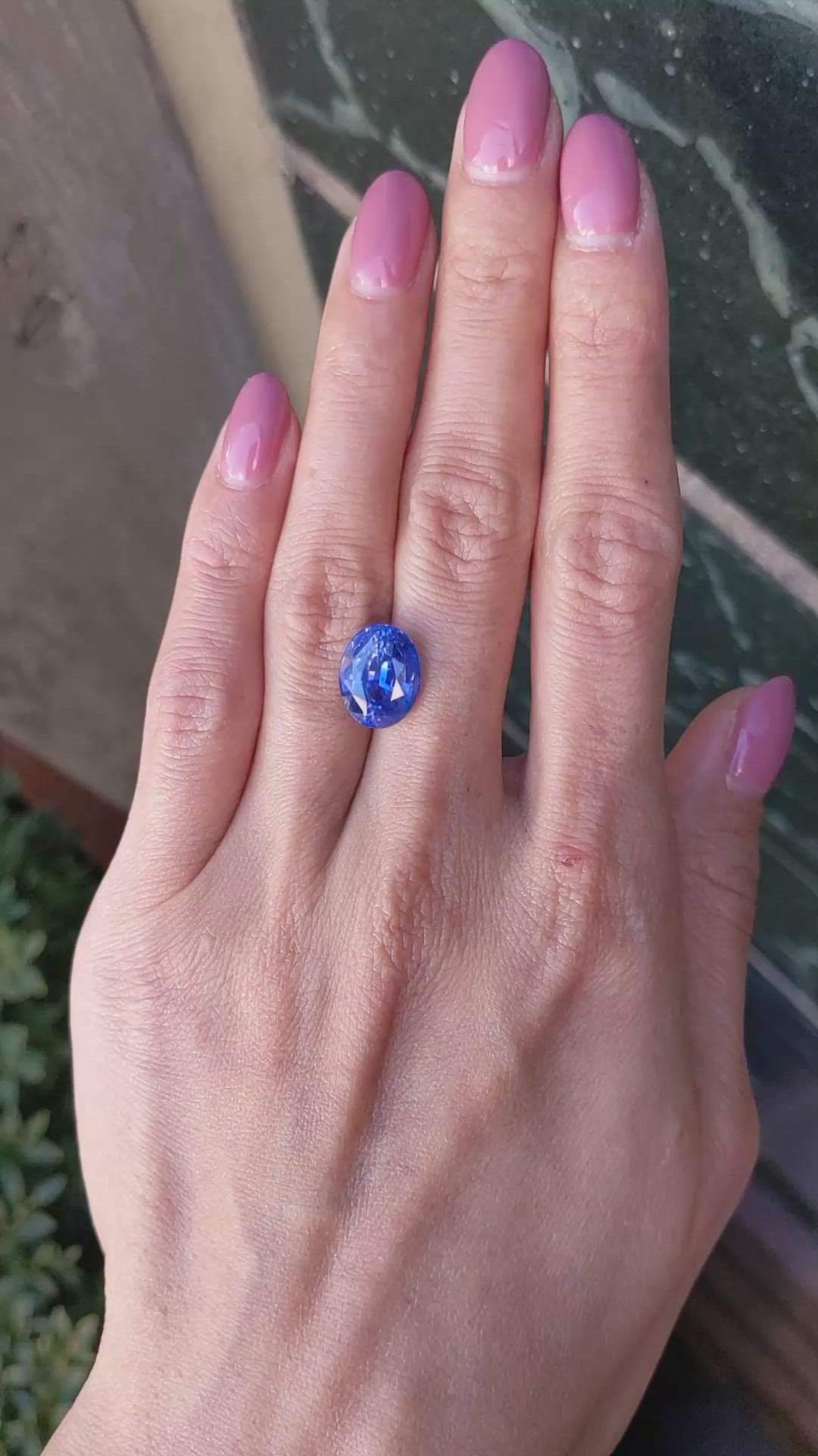 6.96 Ct. Blue Sapphire from Ceylon (Sri Lanka) Size Video