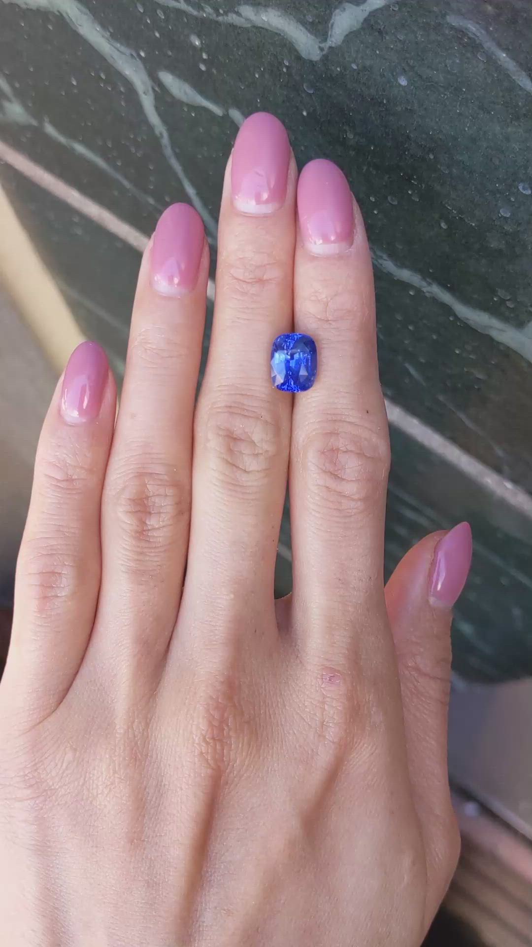 5.14 Ct. Blue Sapphire from Ceylon (Sri Lanka) Size Video