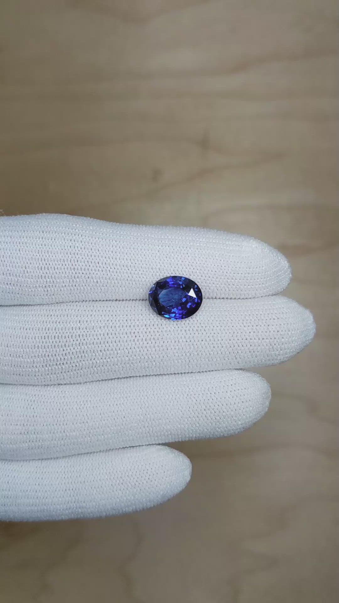 1.42 Ct. Blue Sapphire from Ceylon (Sri Lanka) Size Video