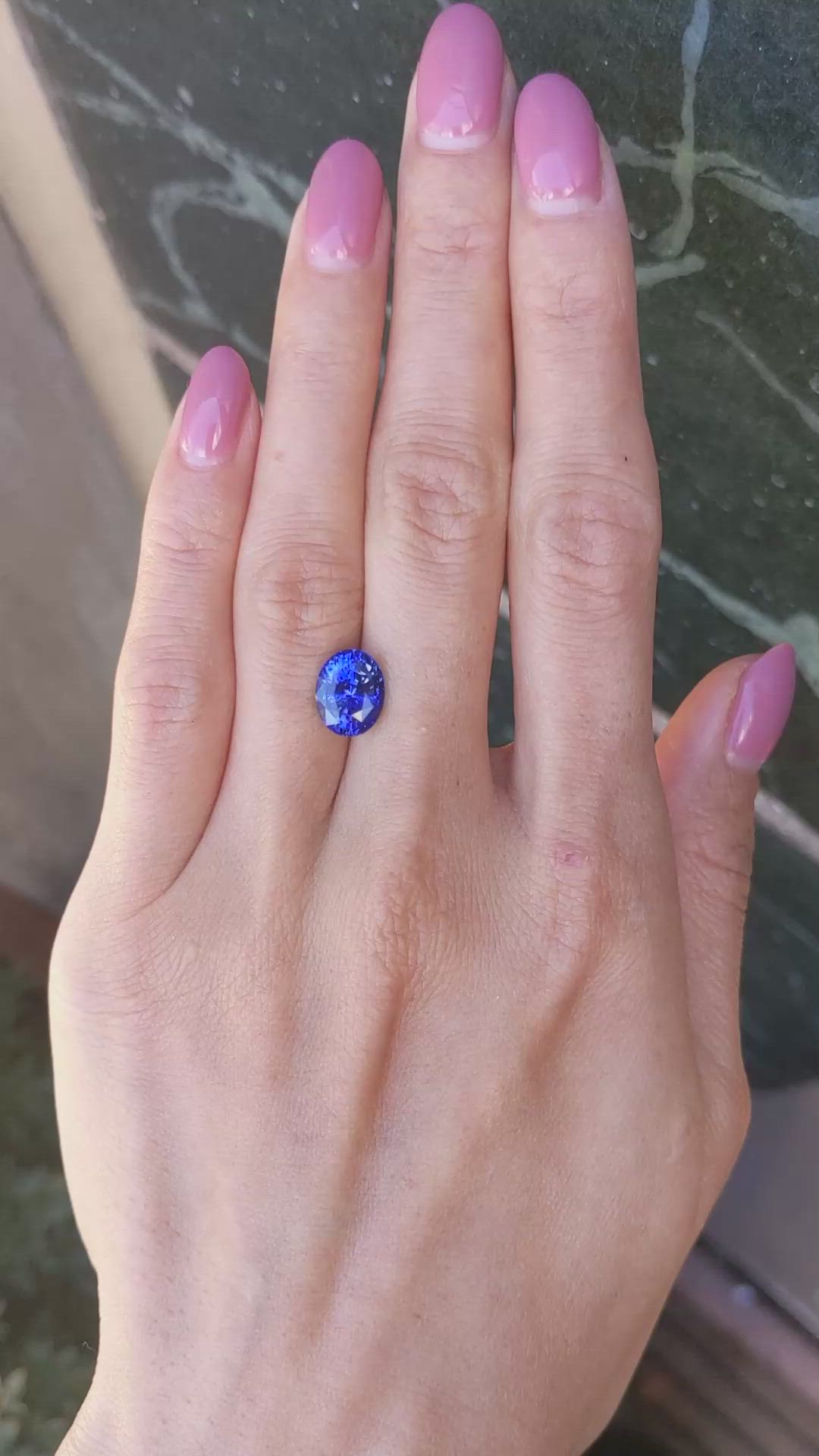 4.19 Ct. Blue Sapphire from Ceylon (Sri Lanka) Size Video