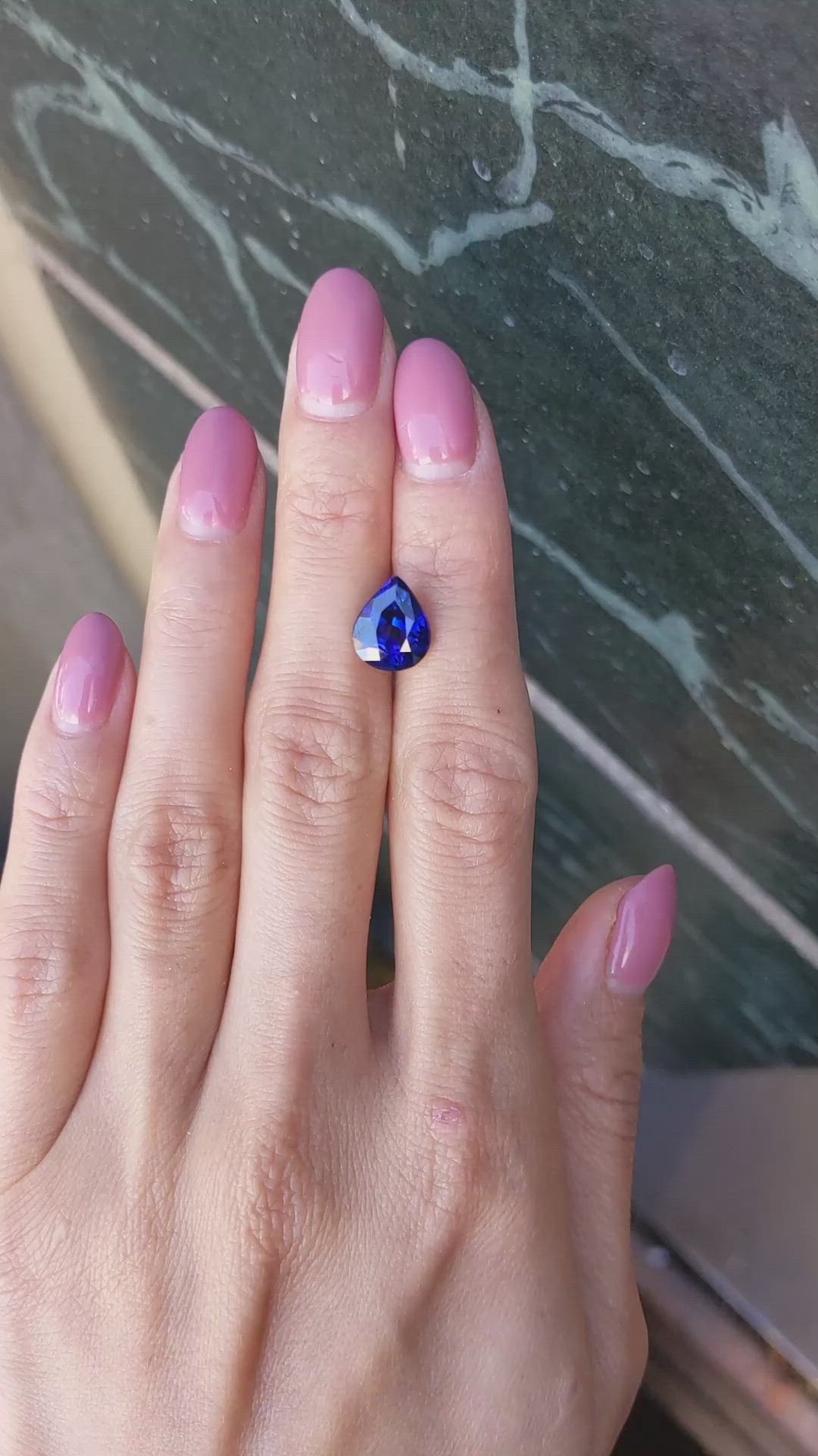 4.06 Ct. Blue Sapphire from Ceylon (Sri Lanka) Size Video