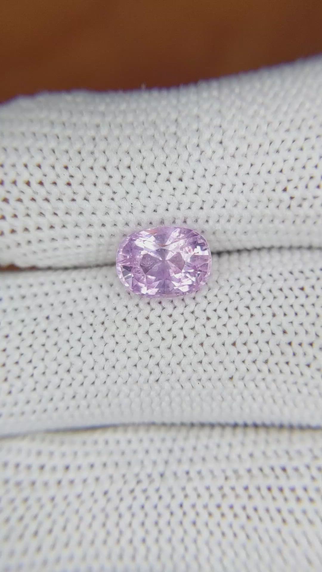 2.56 Ct. Pinkish Purple Sapphire from Ceylon (Sri Lanka) Size Video
