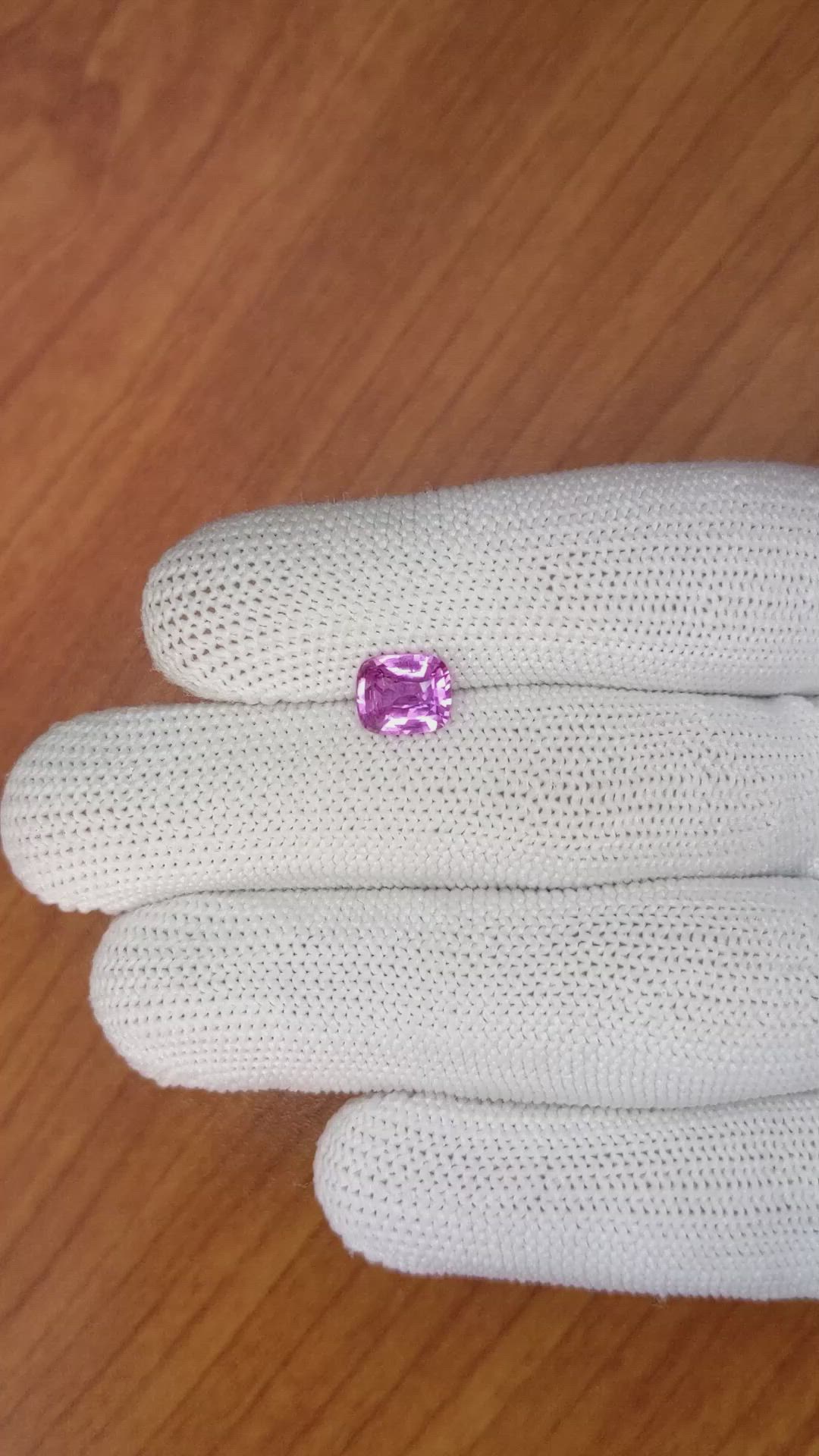 1.62 Ct. Pinkish Purple Sapphire from Ceylon (Sri Lanka) Size Video