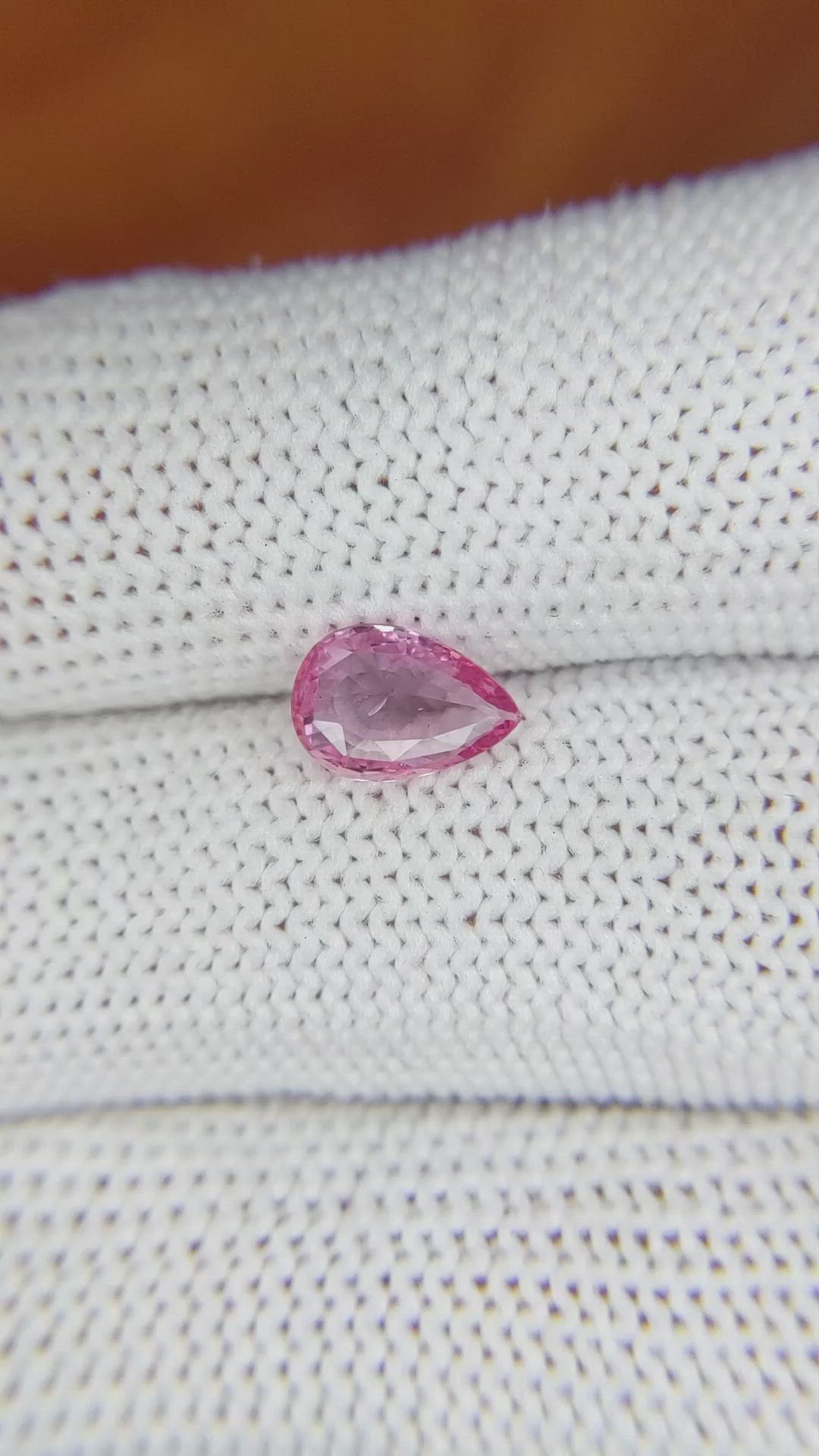 1.00 Ct. Pink Sapphire from Ceylon (Sri Lanka) Size Video