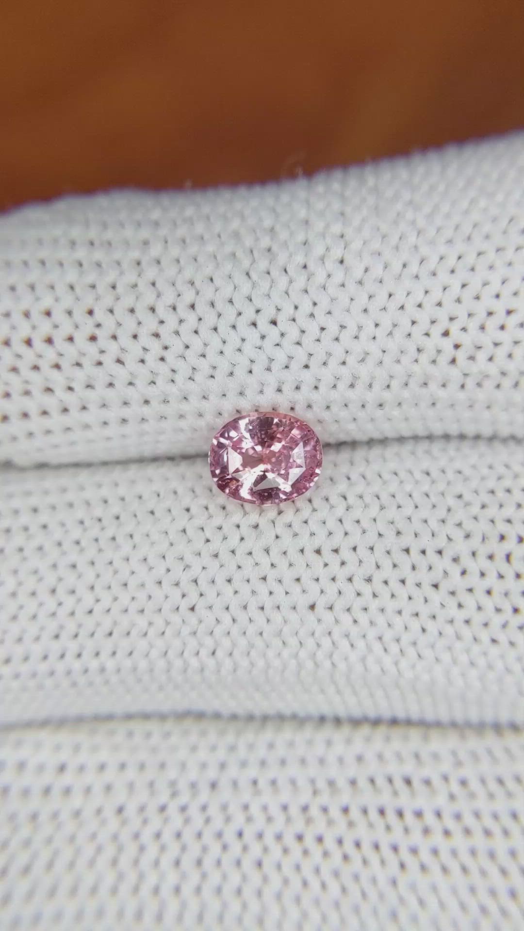 1.03 Ct. Pink Sapphire from Ceylon (Sri Lanka) Size Video