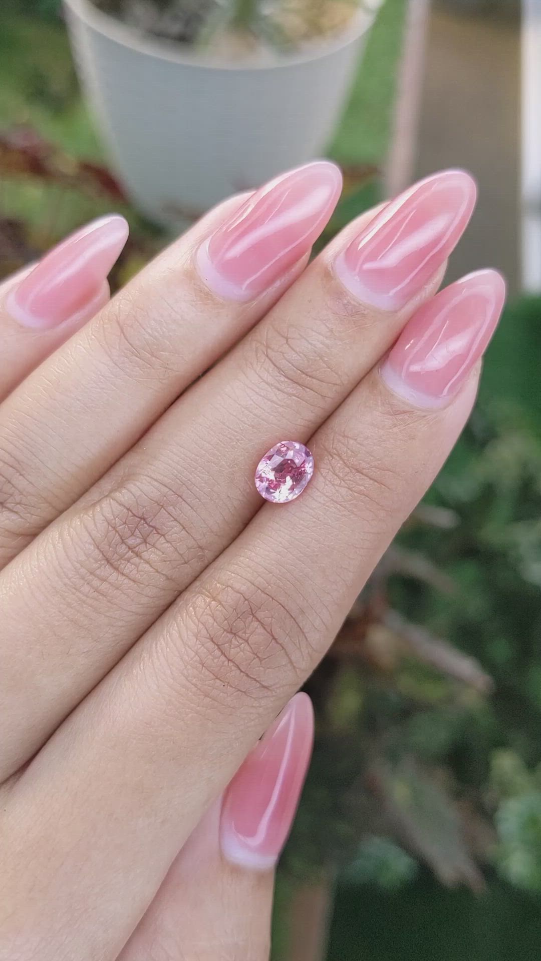 1.54 Ct. Padparadscha Sapphire from Ceylon (Sri Lanka) Size Video