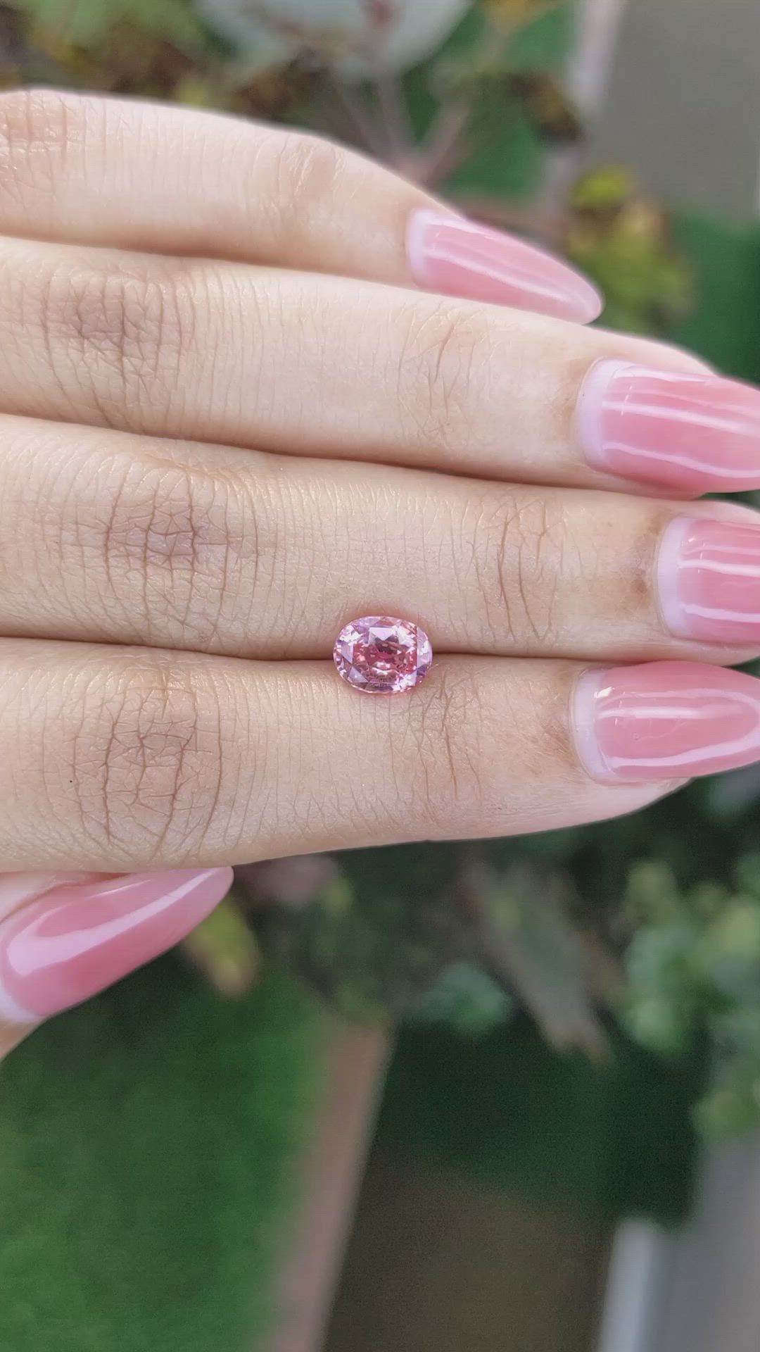 1.54 Ct. Padparadscha Sapphire from Ceylon (Sri Lanka) Size Video