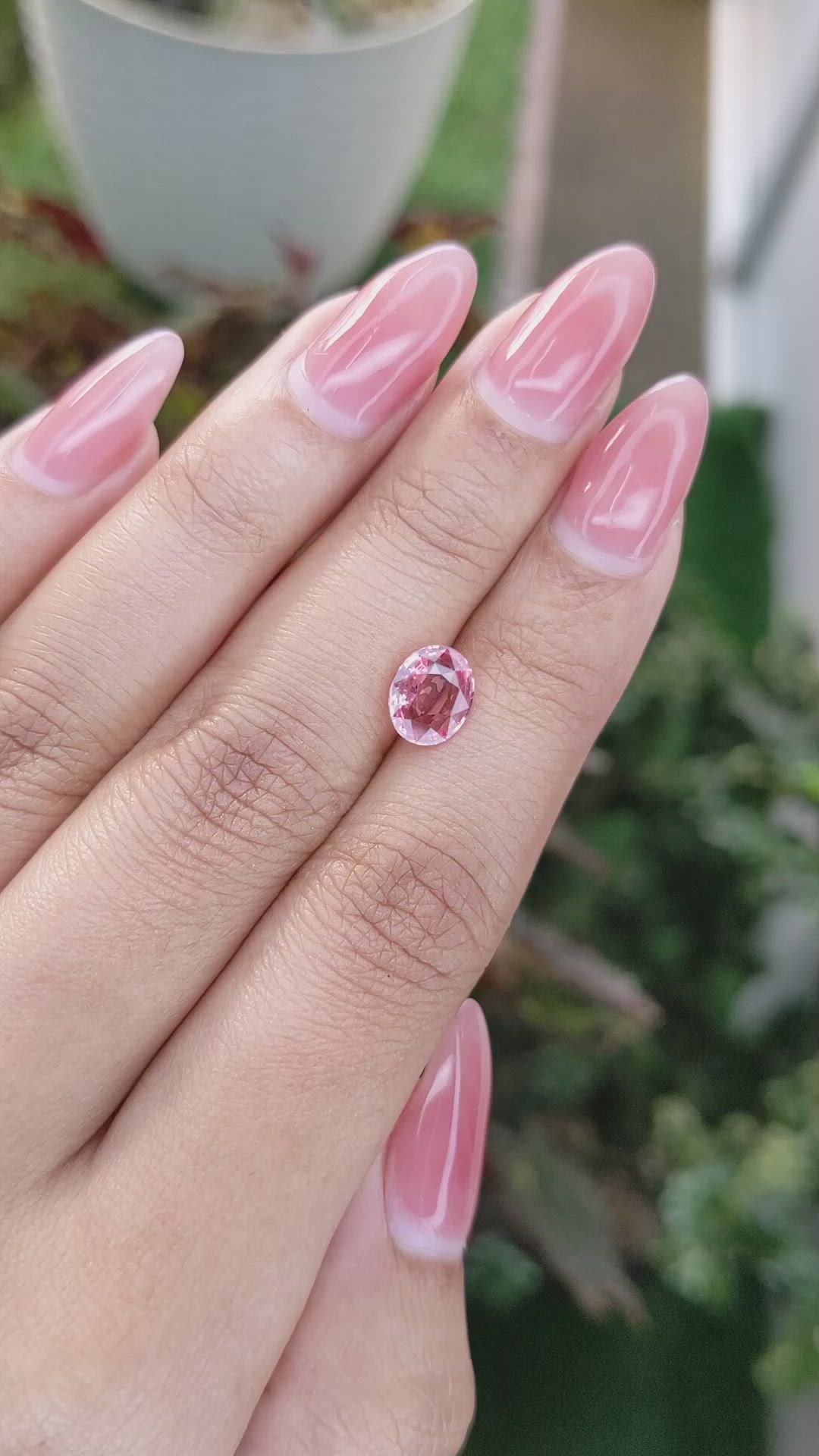 1.56 Ct. Padparadscha Sapphire from Ceylon (Sri Lanka) Size Video