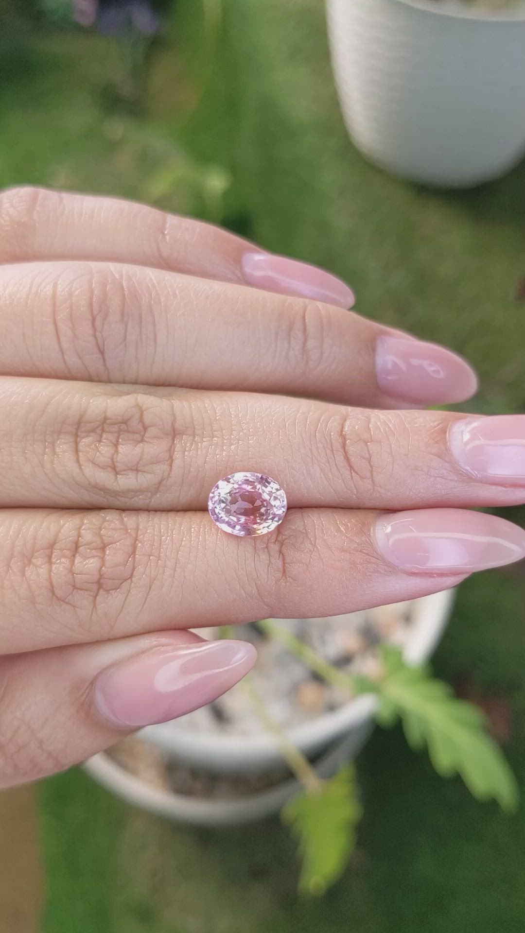 3.07 Ct. Padparadscha Sapphire from Ceylon (Sri Lanka) Size Video