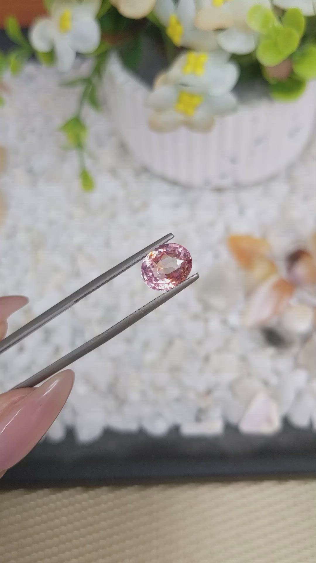 3.07 Ct. Padparadscha Sapphire from Ceylon (Sri Lanka) Size Video