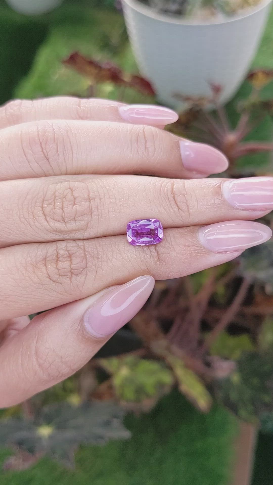 2.09 Ct. Pinkish Purple Sapphire from Ceylon (Sri Lanka) Size Video