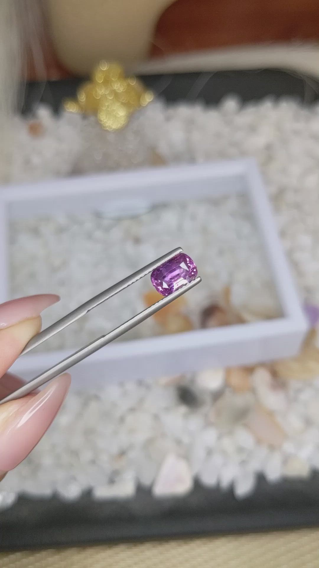 2.16 Ct. Pinkish Purple Sapphire from Ceylon (Sri Lanka) Size Video