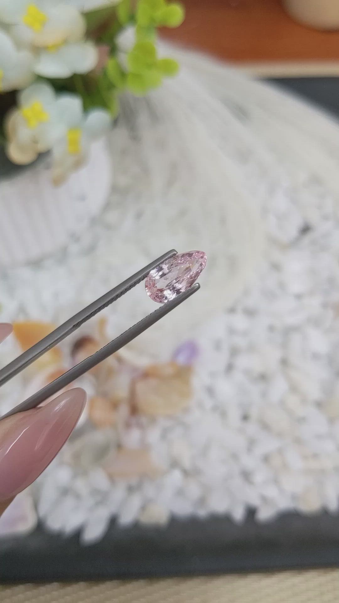 2.19 Ct. Pink Sapphire from Ceylon (Sri Lanka) Size Video
