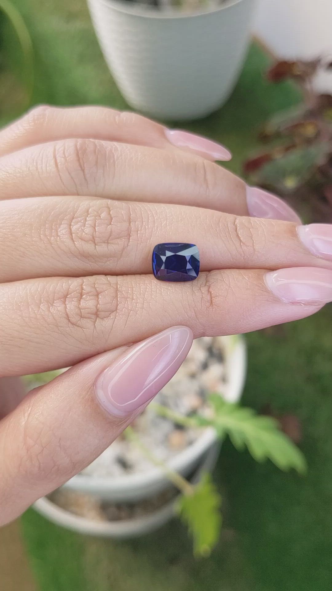 3.05 Ct. Blue Sapphire from Ceylon (Sri Lanka) Size Video