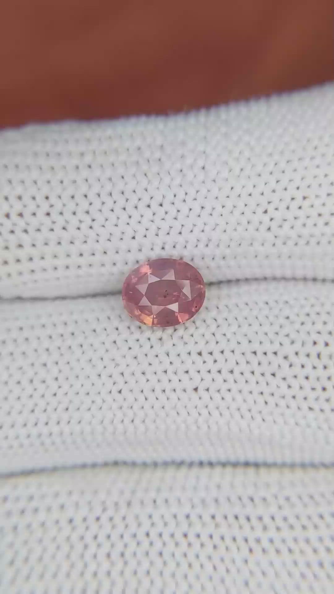 1.58 Ct. Padparadscha Sapphire from Ceylon (Sri Lanka) Size Video