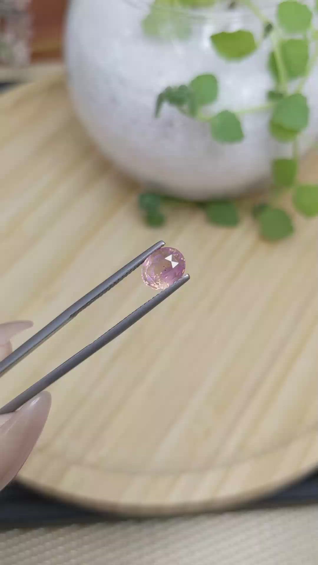 1.58 Ct. Padparadscha Sapphire from Ceylon (Sri Lanka) Size Video