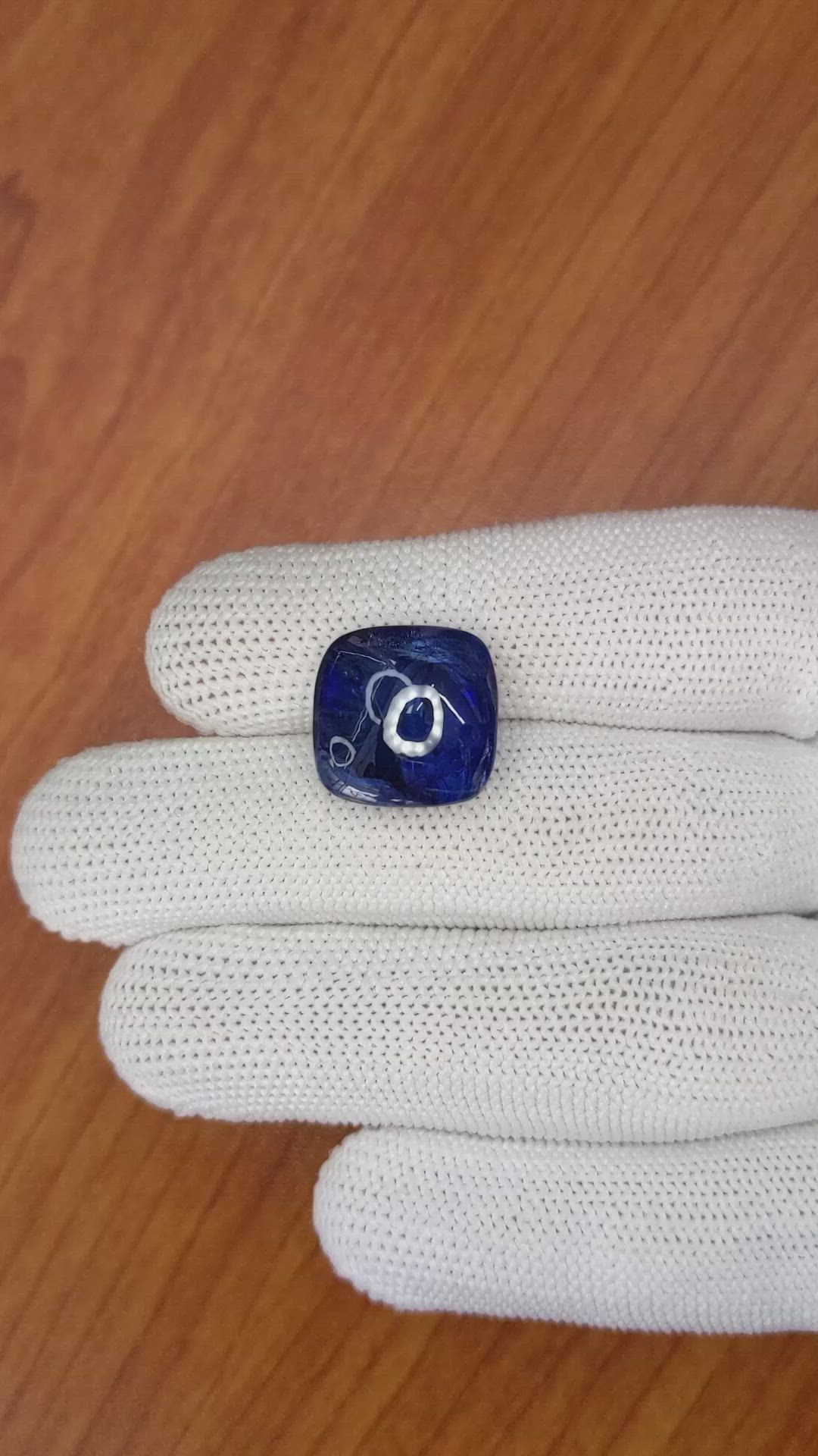 19.50 Ct. Blue Cabochon Sapphire from Ceylon (Sri Lanka) Size Video