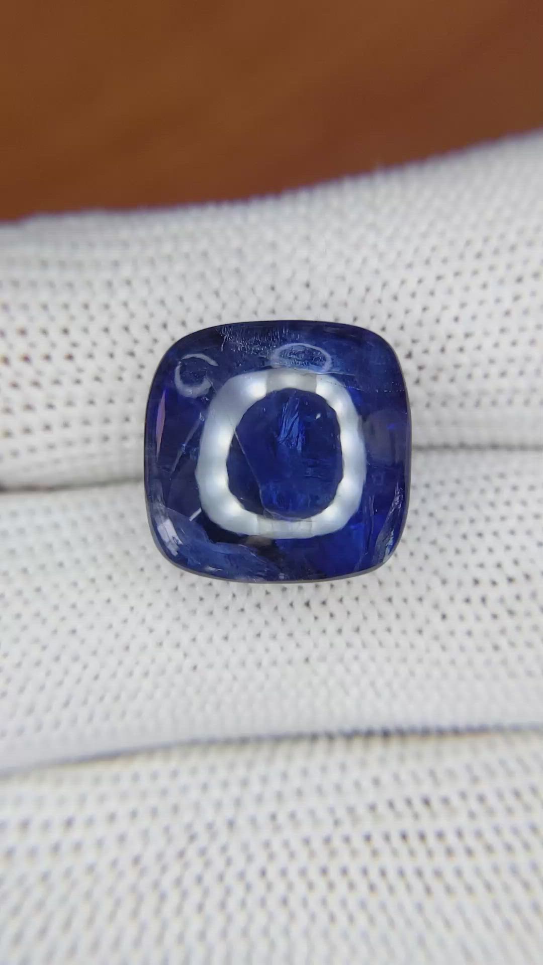 19.50 Ct. Blue Cabochon Sapphire from Ceylon (Sri Lanka) Size Video