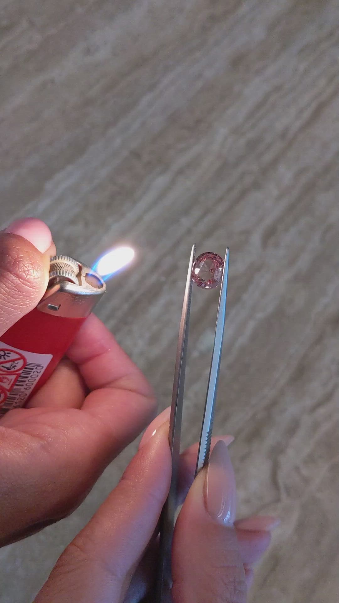 3.00 Ct. Padparadscha Sapphire from Ceylon (Sri Lanka) Size Video