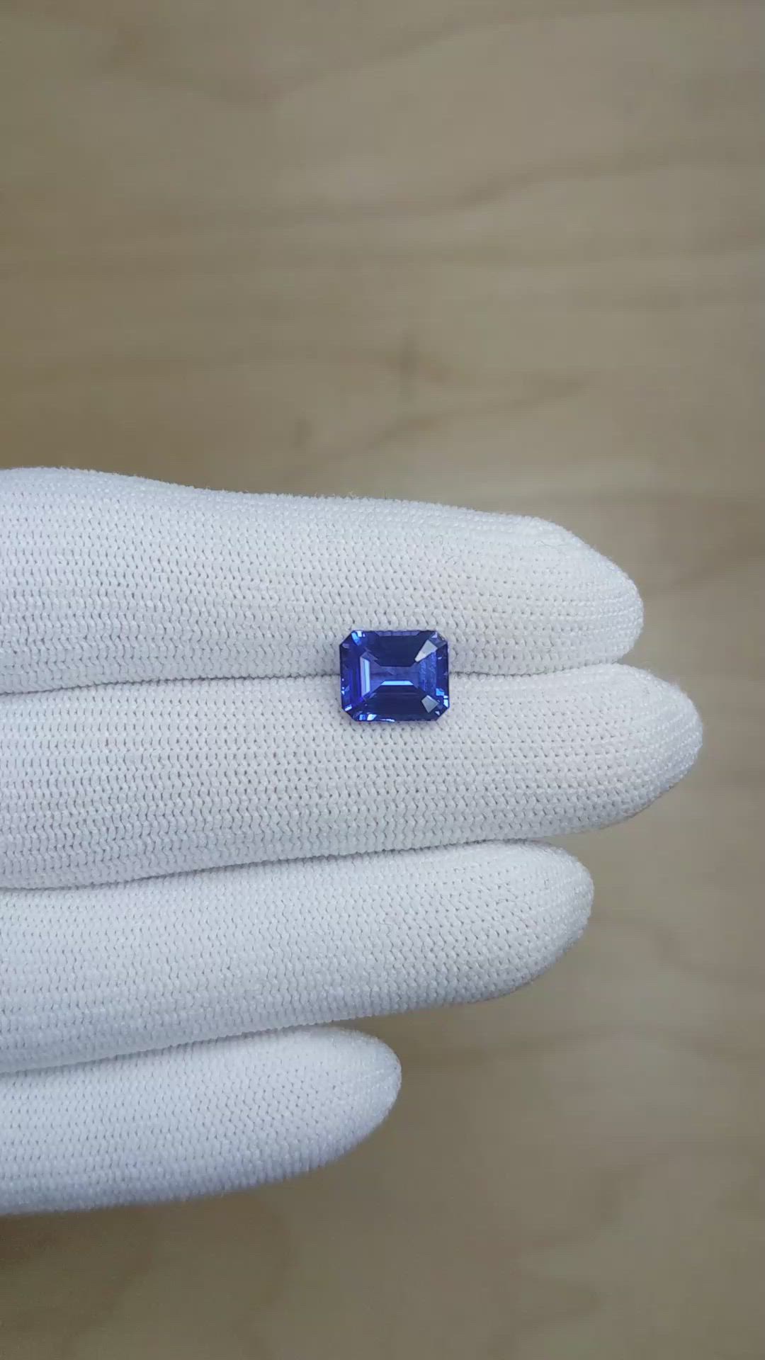 3.07 Ct. Blue Sapphire from Ceylon (Sri Lanka) Size Video