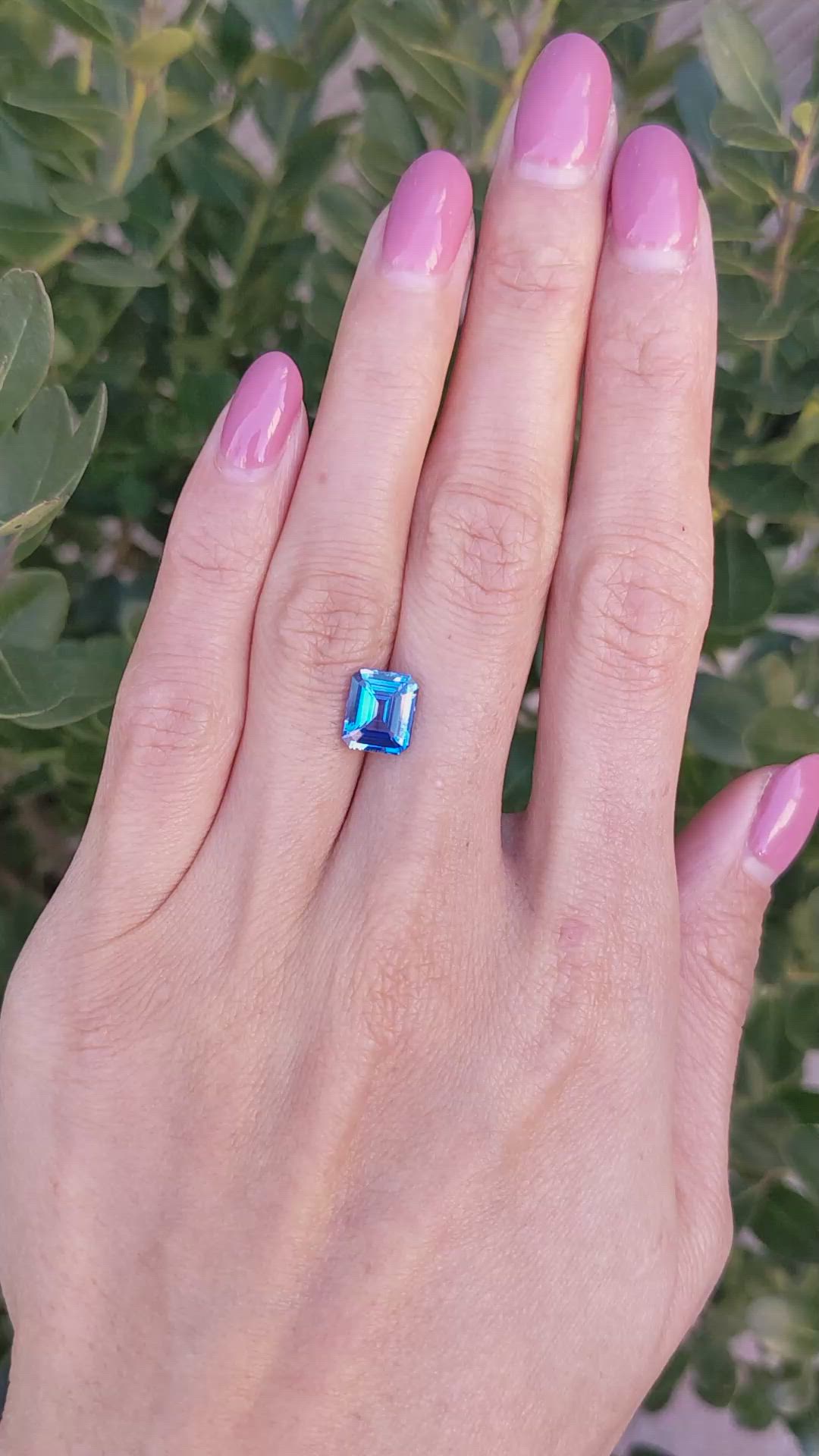 3.07 Ct. Blue Sapphire from Ceylon (Sri Lanka) Size Video