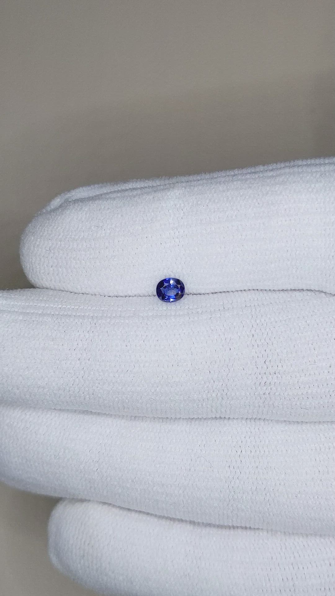 0.30 Ct. Blue Sapphire from Ceylon (Sri Lanka) Size Video