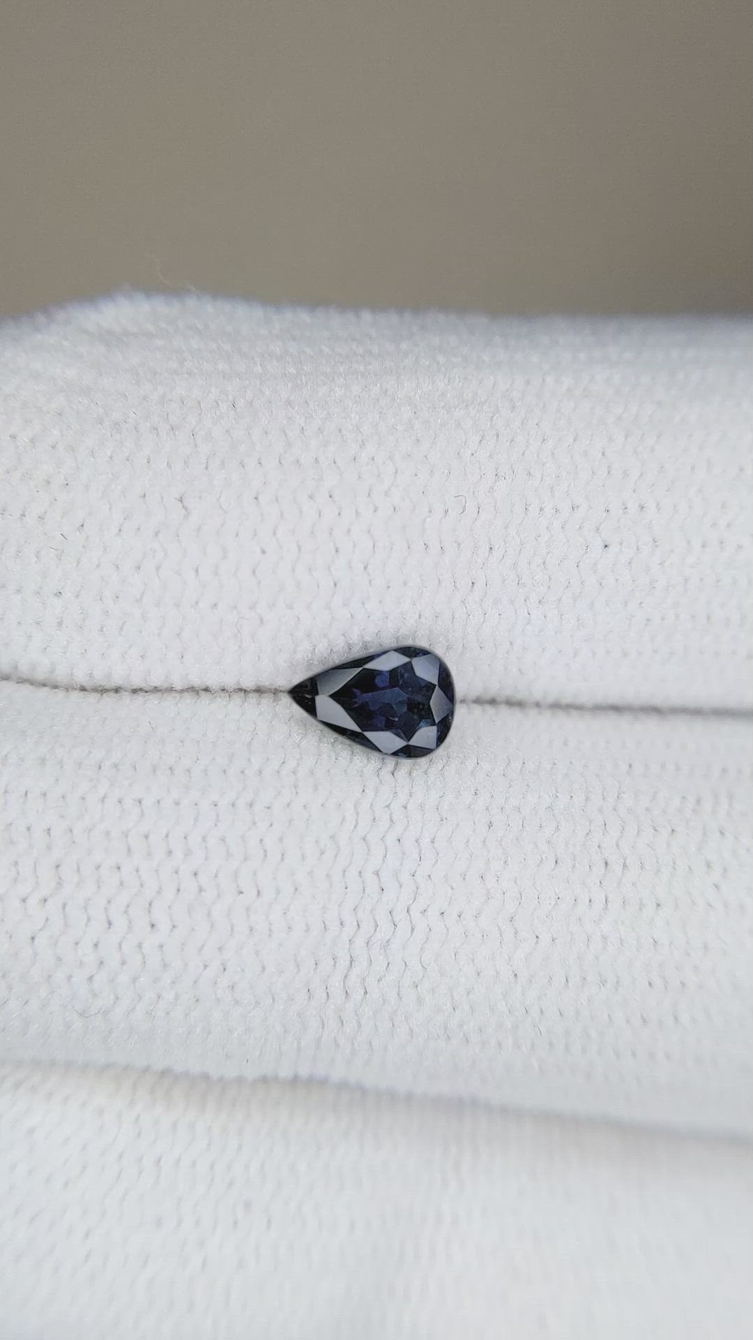 0.56 Ct. Blue Sapphire from Ceylon (Sri Lanka) Size Video