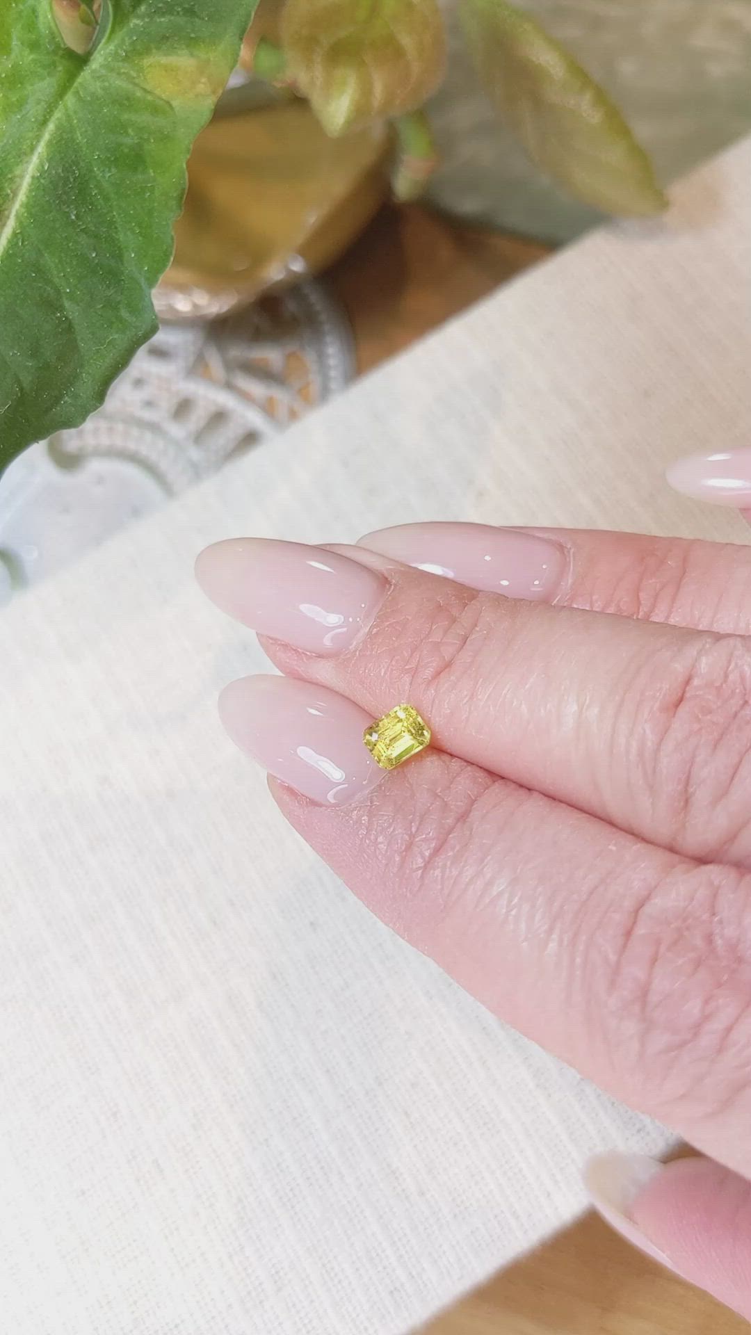 0.56 Ct. Yellow Sapphire from Ceylon (Sri Lanka) Size Video