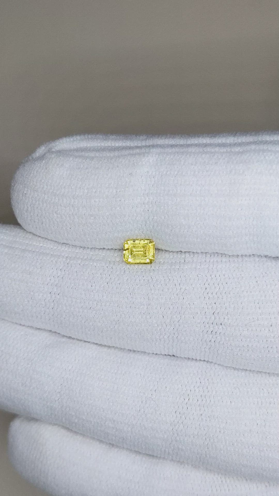 0.56 Ct. Yellow Sapphire from Ceylon (Sri Lanka) Size Video
