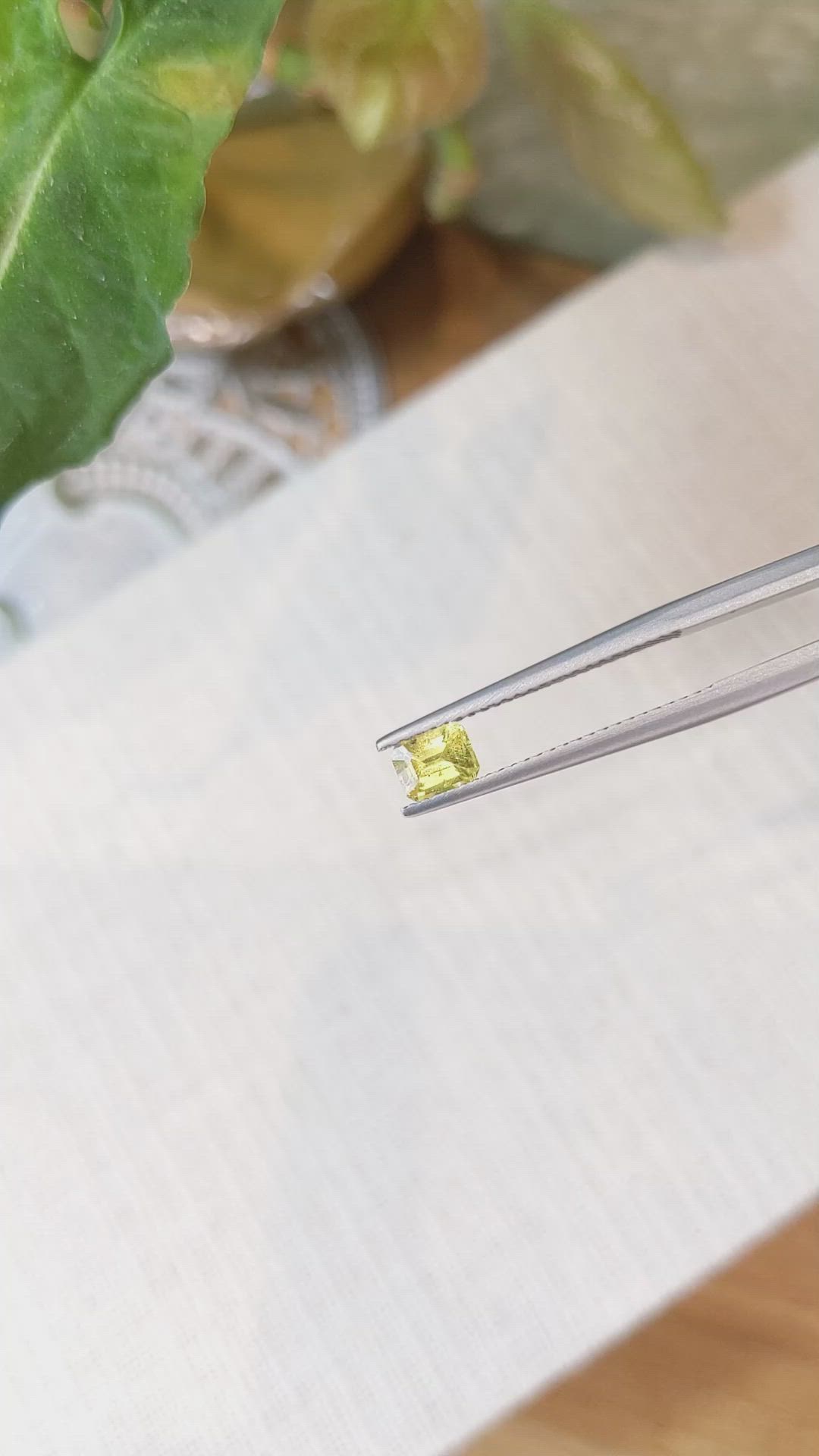 0.56 Ct. Yellow Sapphire from Ceylon (Sri Lanka) Size Video