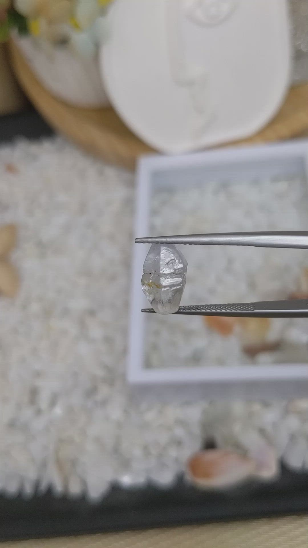 6.93 Ct. Blue Sapphire Crystal from Ceylon (Sri Lanka) Size Video