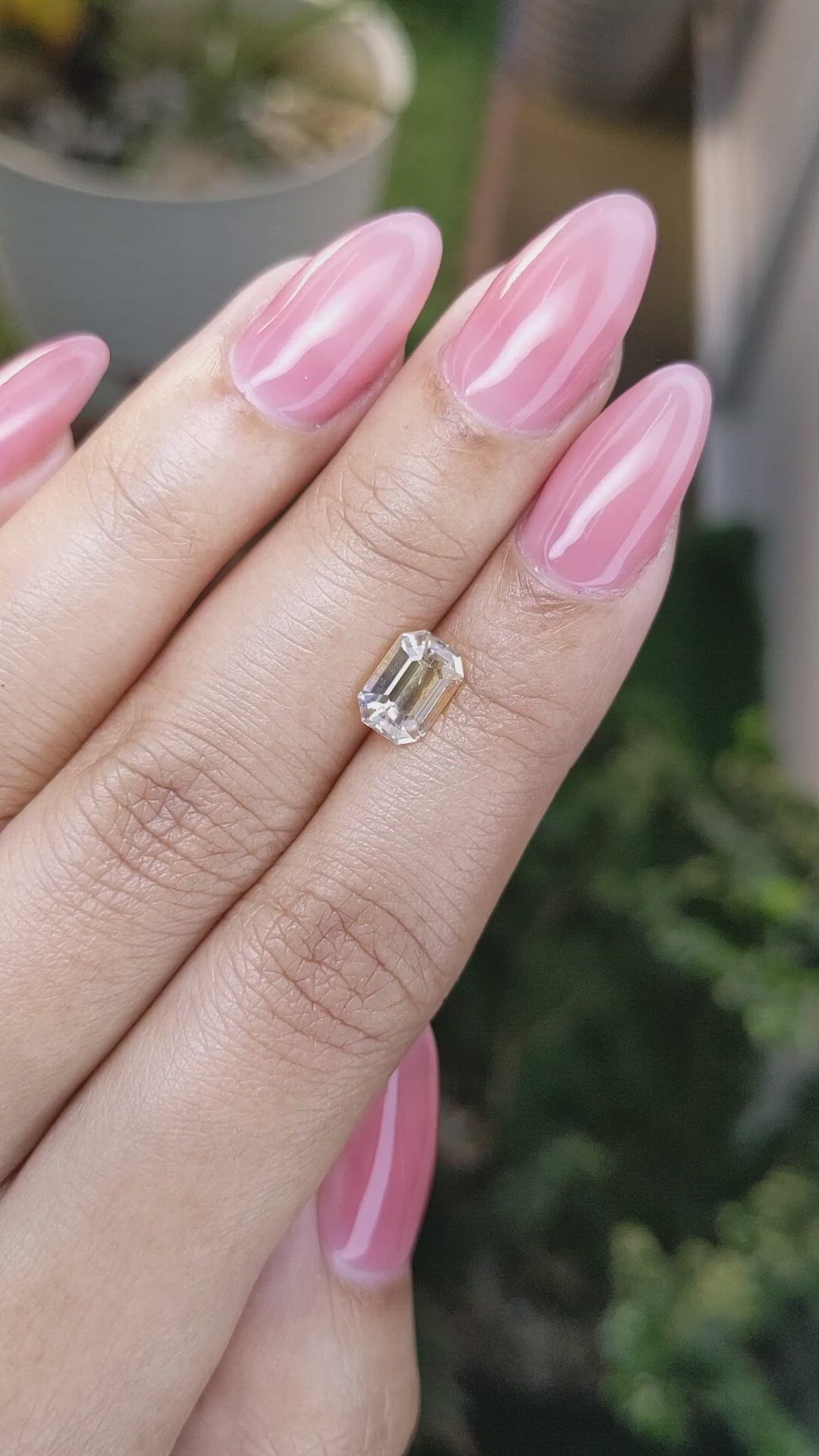 1.64 Ct. Yellow Sapphire from Ceylon (Sri Lanka) Size Video