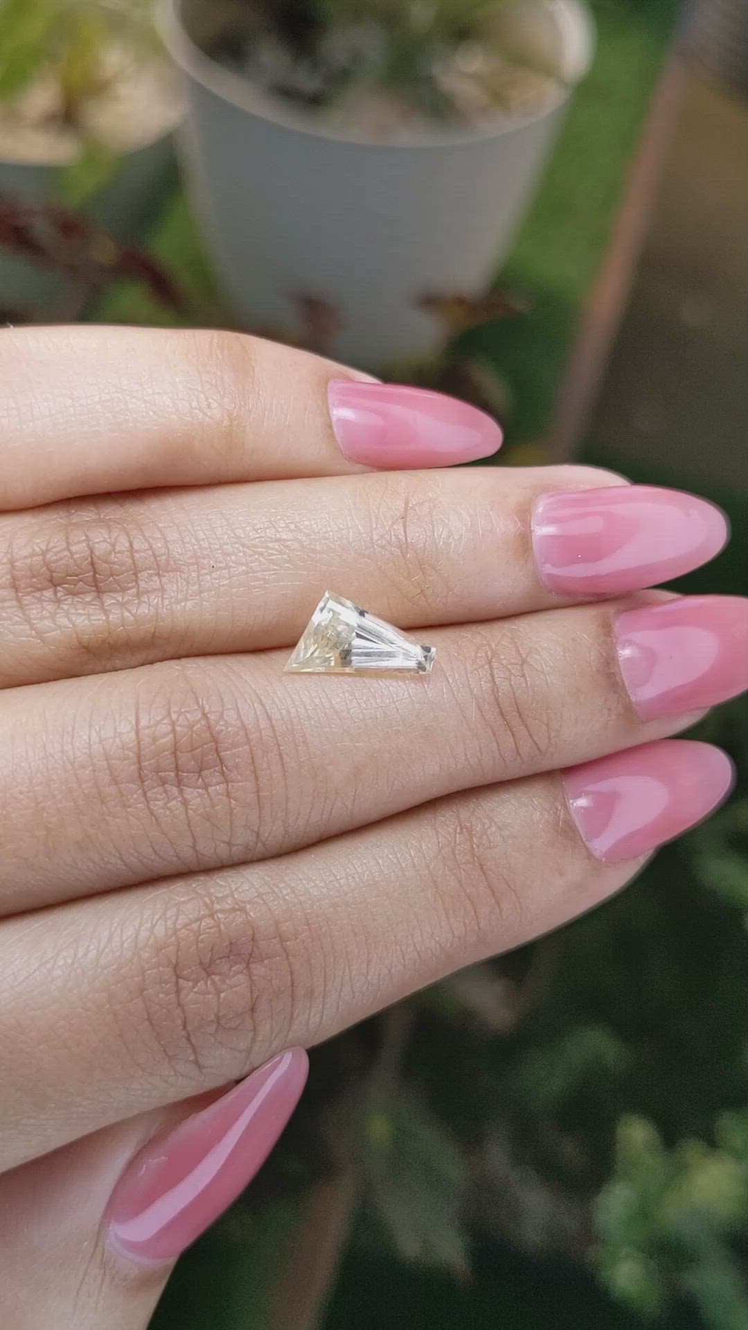 1.95 Ct. Yellow Sapphire from Ceylon (Sri Lanka) Size Video