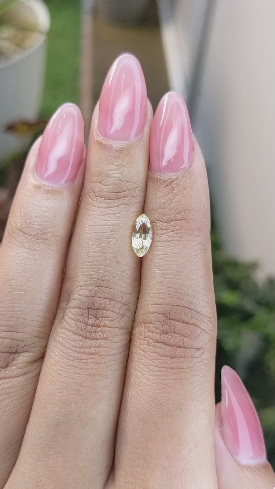 0.86 Ct. Yellow Sapphire from Ceylon (Sri Lanka) Size Video