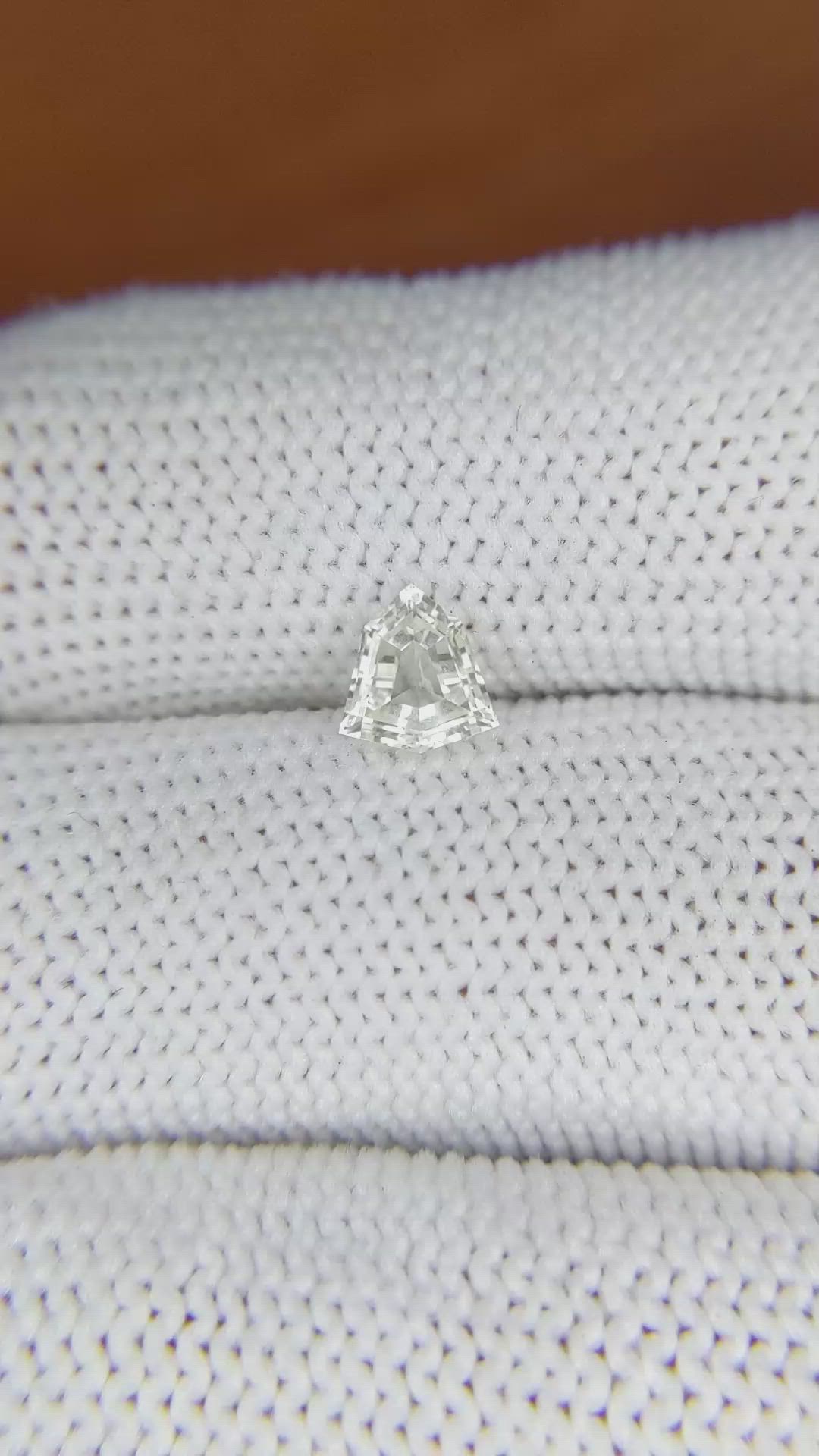 0.83 Ct. Yellow Sapphire from Ceylon (Sri Lanka) Size Video